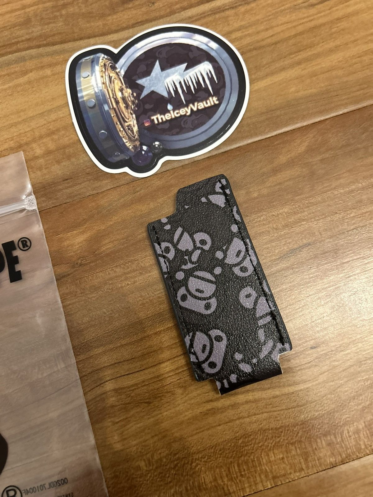 Bape Bape Baby Milo All Over Lighter Case Sleeve Size ONE SIZE - 6 Thumbnail