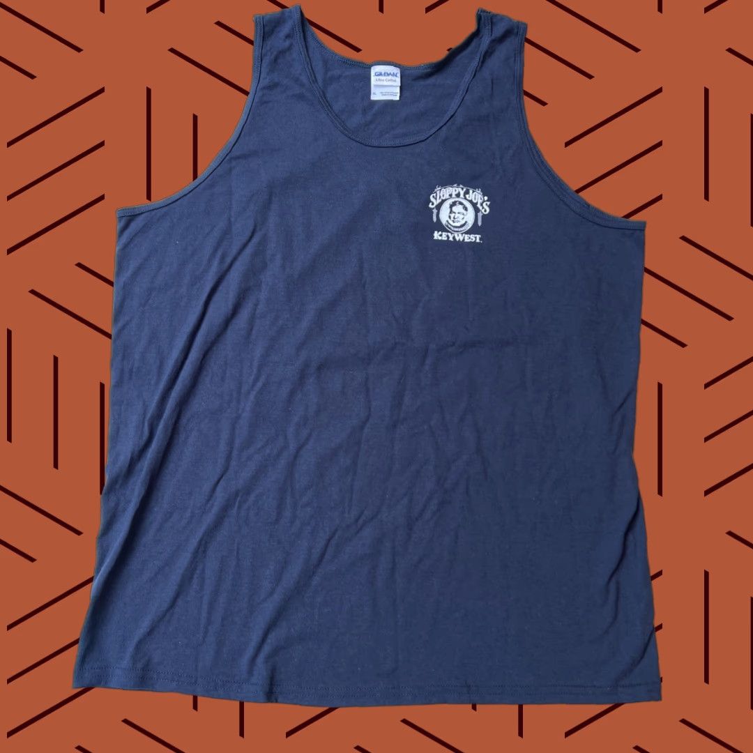 Gildan VINTAGE? No. Size US XL / EU 56 / 4 - 1 Thumbnail