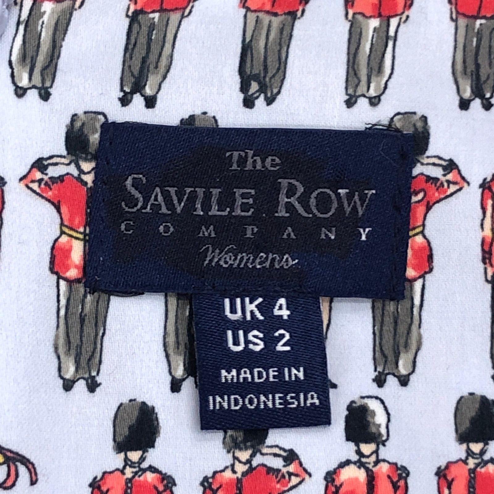 Savile Row The Savile Row Company Sz 2 Dress Royal Guard Novelty Print Size XS / US 0-2 / IT 36-38 - 12 Thumbnail