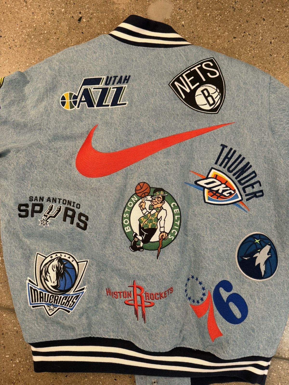 NBA × Nike × Supreme Supreme Nike/NBA Teams Warm-Up Jacket Size US M / EU 48-50 / 2 - 7 Thumbnail