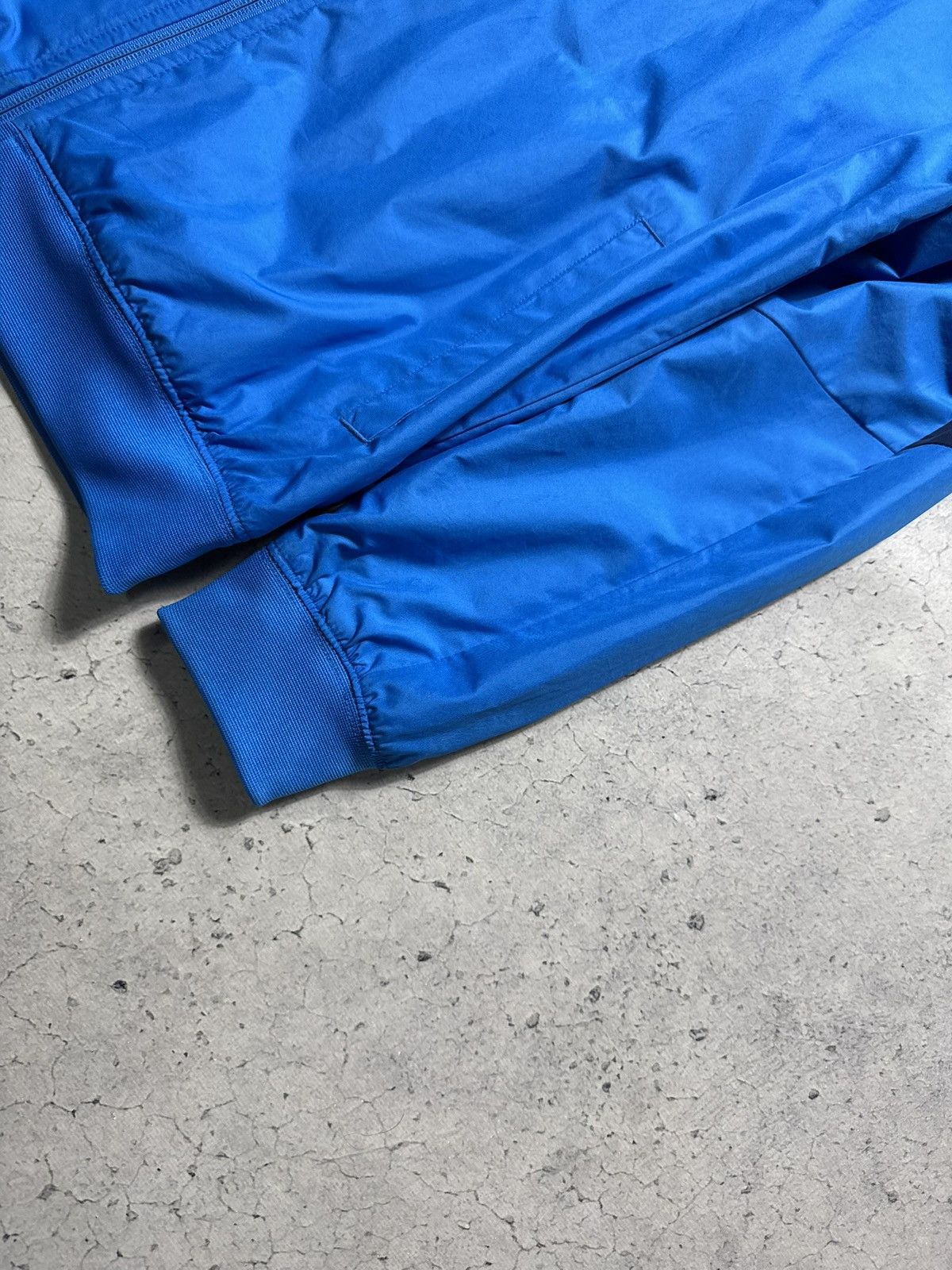 Nike Nike Vintage Nylon Track Suit Jacket & Pants Size S Blue Size US S / EU 44-46 / 1 - 4 Thumbnail
