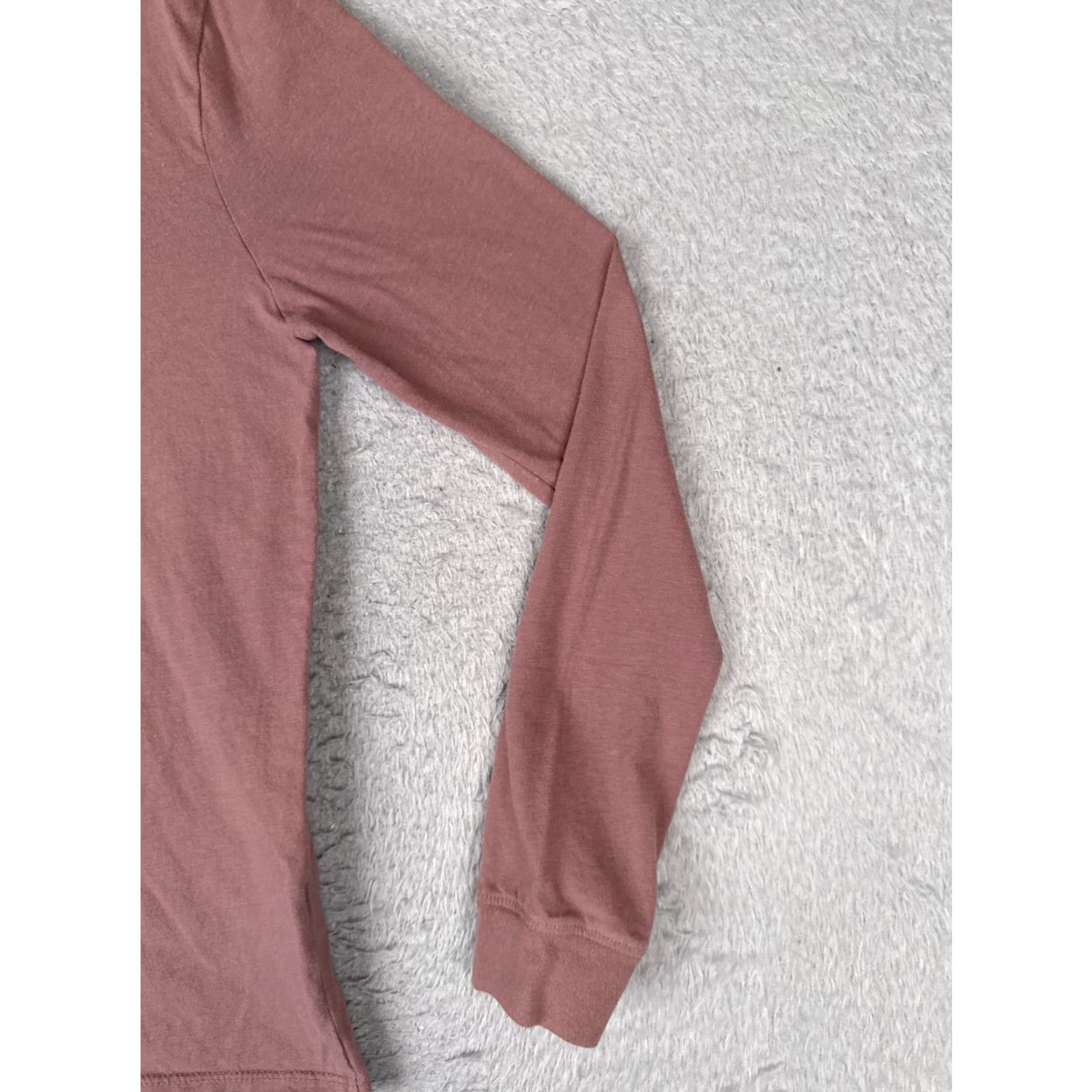 The North Face The North Face Shirt Women XS Purple Long Sleeve Crew Neck 100% Cotton Size XS / US 0-2 / IT 36-38 - 2 Thumbnail