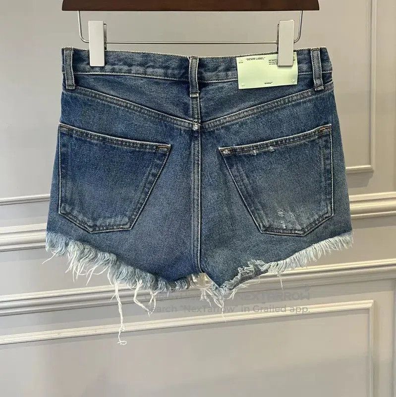 Off-White Off-White Summer Blue Cotton Printed Shorts . Size 27" / US 4 / IT 40 - 2 Thumbnail