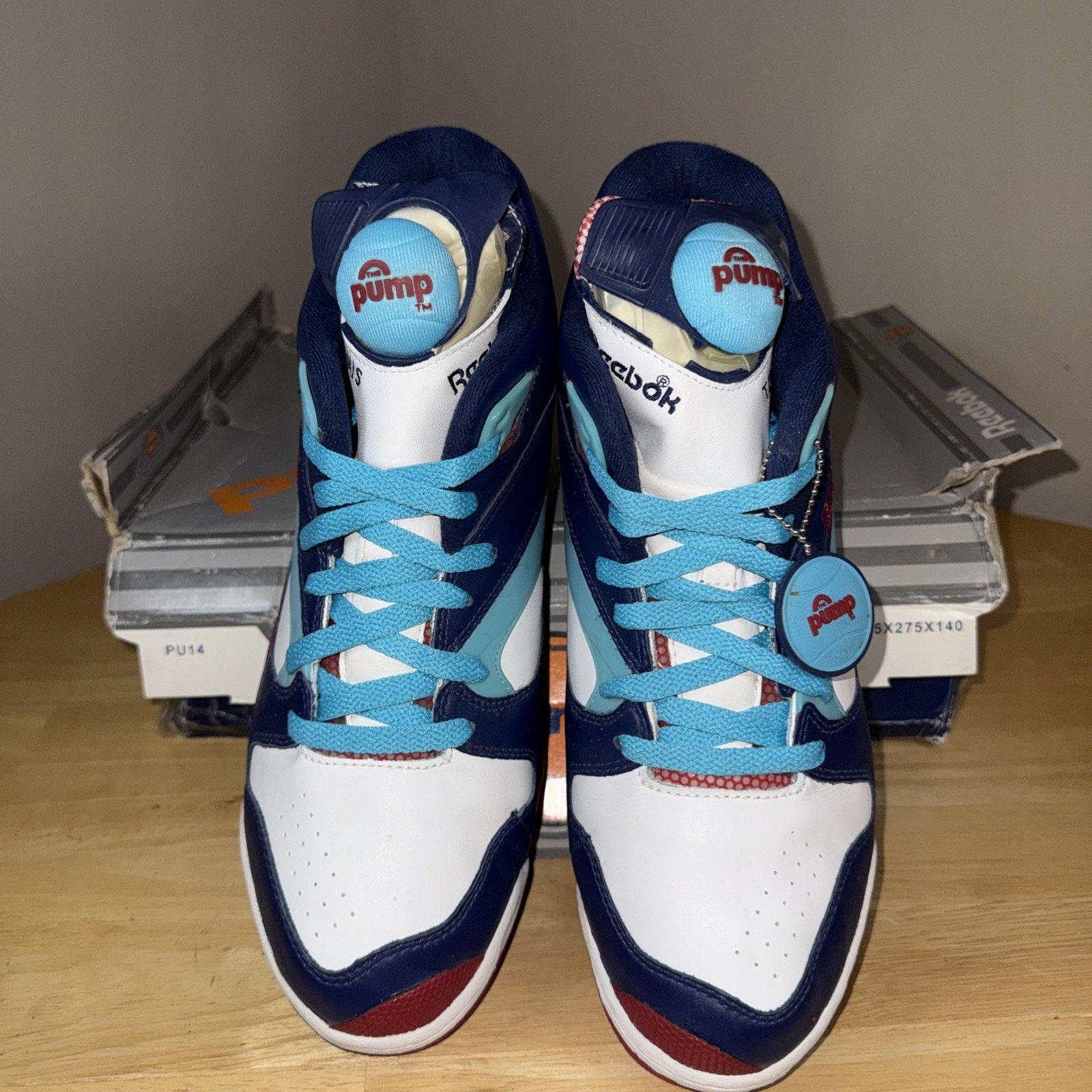Reebok MENS 12 Reebok Court Victory Pump Pro Navy With OG BOX Size US 12 / EU 45 - 3 Thumbnail
