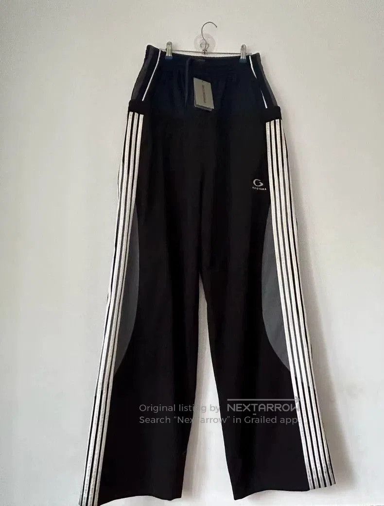 Balenciaga Balenciaga CutUp Logo Sweatpants. Size US 26 / EU 42 - 1 Thumbnail