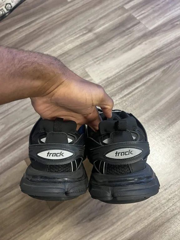 Balenciaga Balenciaga Black Tracks - Size 8 Size US 8 / EU 41 - 5 Thumbnail
