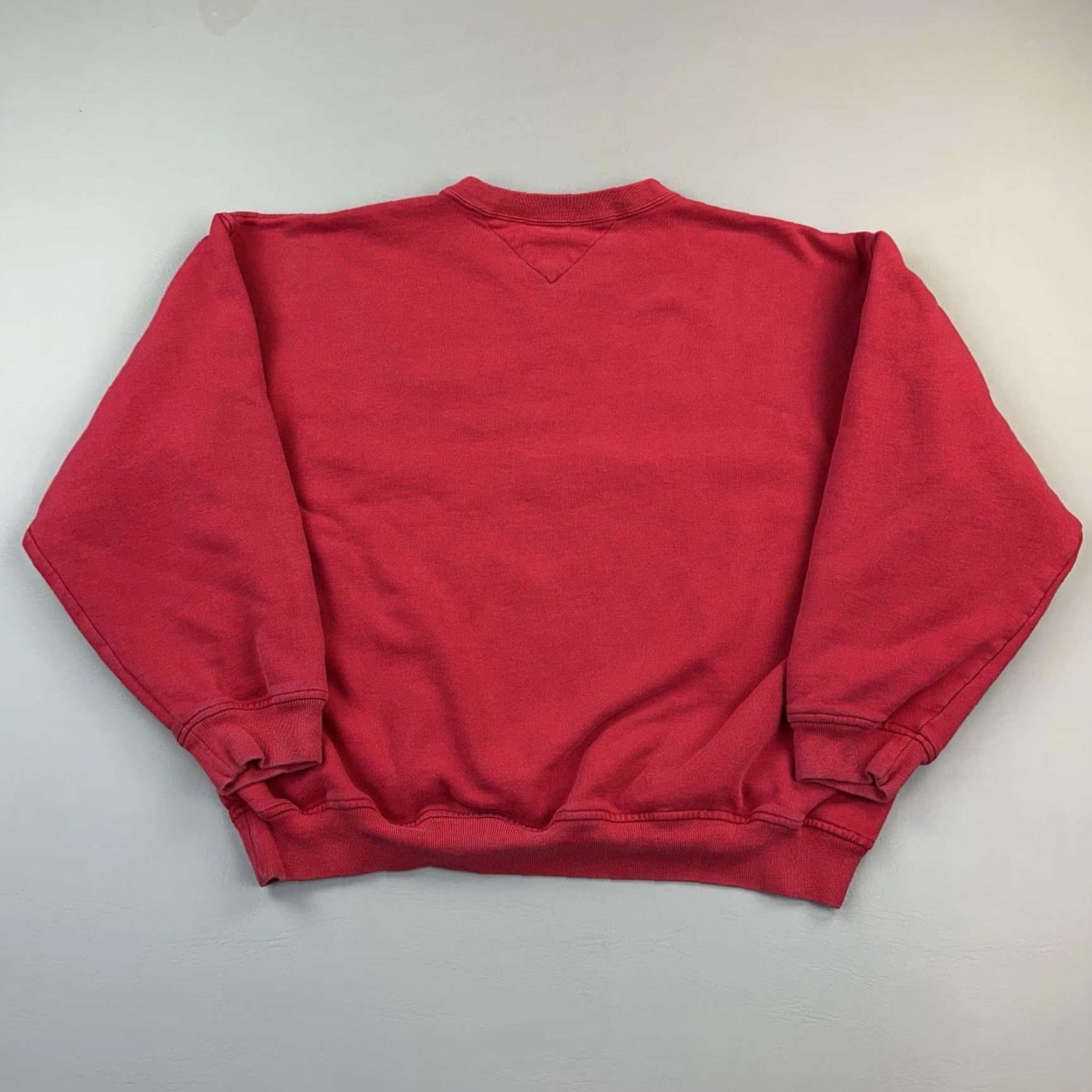 Tommy Hilfiger VINTAGE Tommy Hilfiger Sweatshirt Mens XL Red Heavyweight Crewneck Pullover 90s Size US XL / EU 56 / 4 - 7 Thumbnail