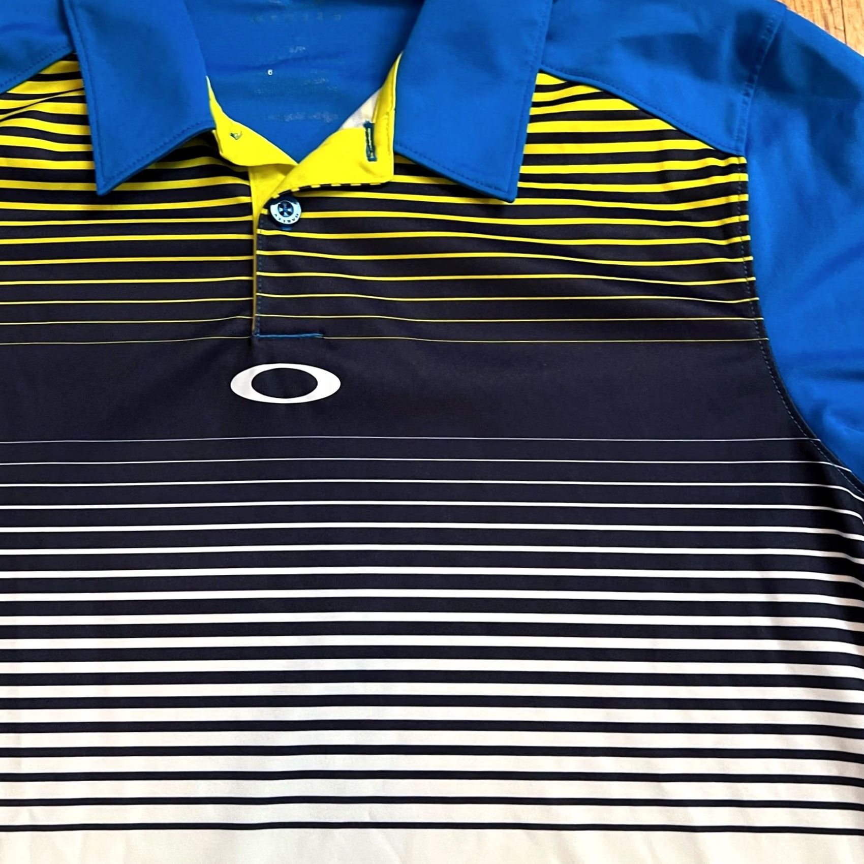 Oakley Oakley Polo Shirt Mens Small Performance Stretch Athletic Golf Blue Stripe Mens S Polo Blue Stripe Oakley Shirt Size US S / EU 44-46 / 1 - 2 Thumbnail
