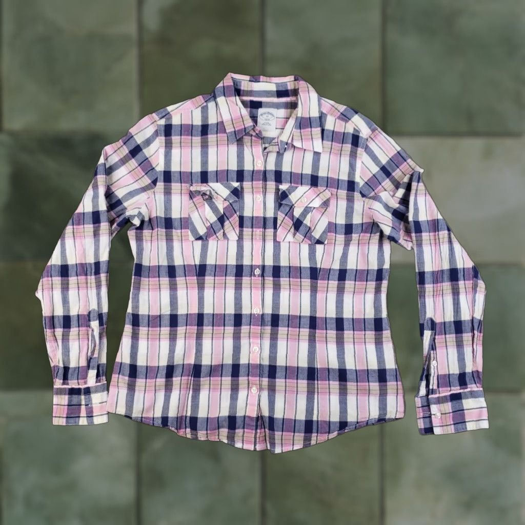 Brooks Brothers Brooks Brothers Womens Shirt 12 Pink Blue White Plaid Button Up Size XL / US 12-14 / IT 48-50 - 1 Thumbnail