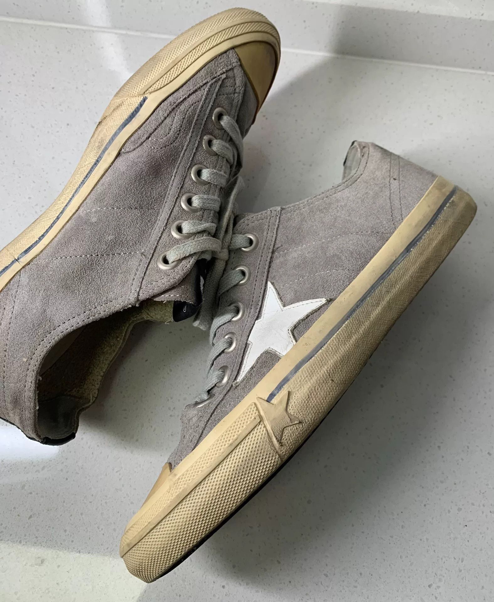 Golden Goose Golden Goose Ballstar Sneakers Size US 7 / EU 40 - 1 Thumbnail