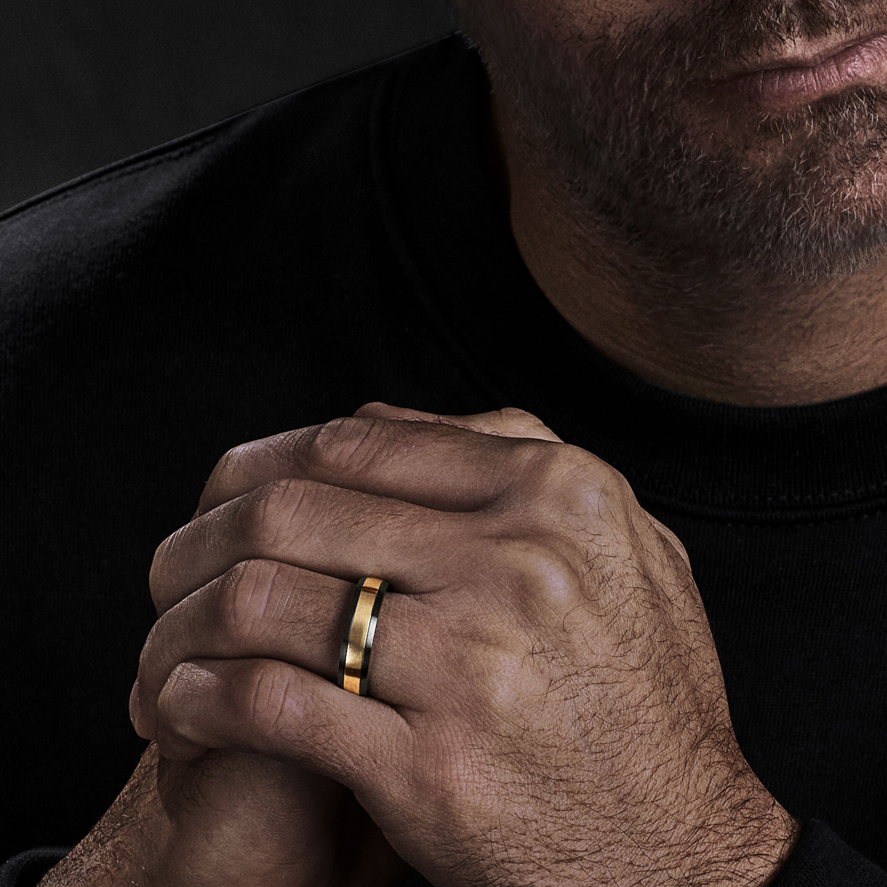 David Yurman o1w1db10325 Size:OS/ Beveled Band Ring in Black/Golden Size ONE SIZE - 3 Thumbnail