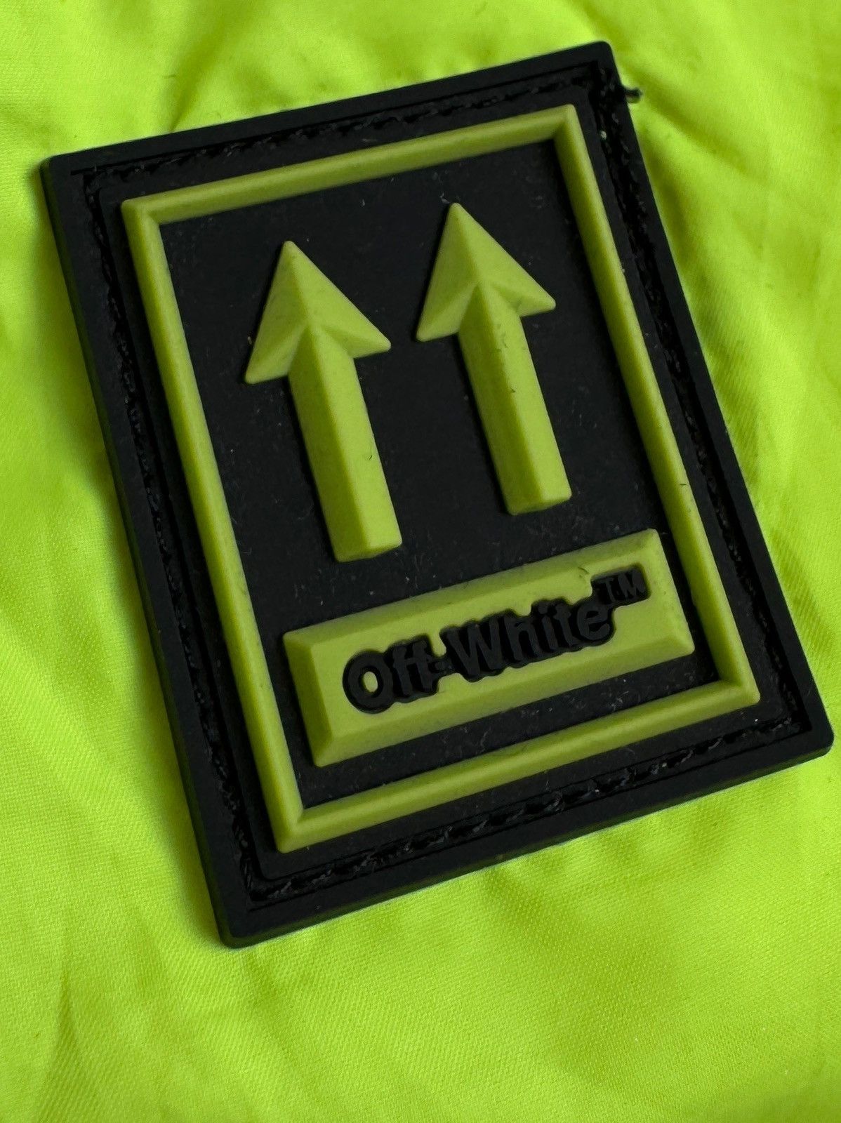 Off-White Off-White High Waisted Trousers 'Neon Yellow' Size 25" / US 0 / IT 36 - 6 Thumbnail