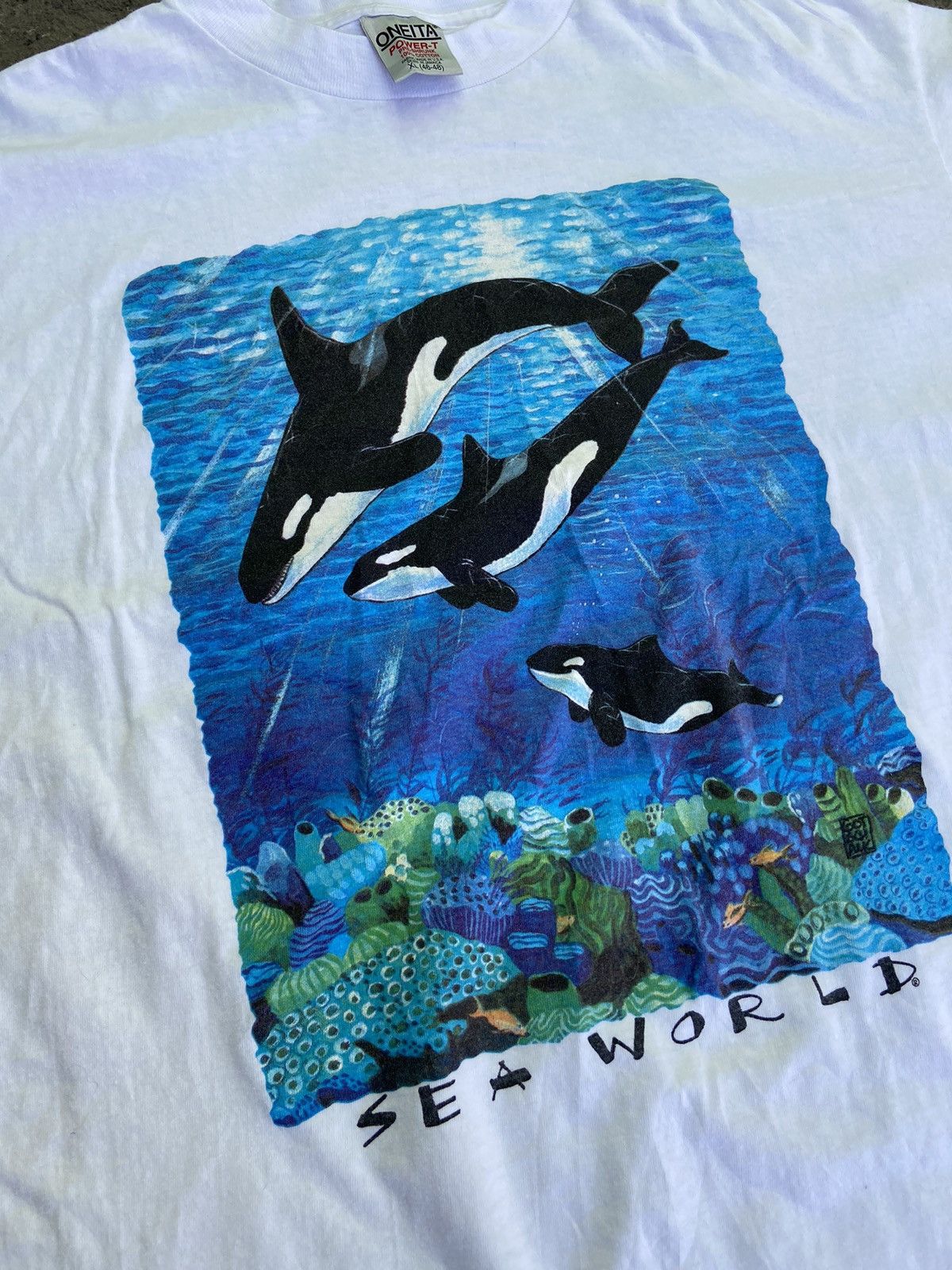 Vintage Vintage sea world T shirt Size US XL / EU 56 / 4 - 2 Thumbnail
