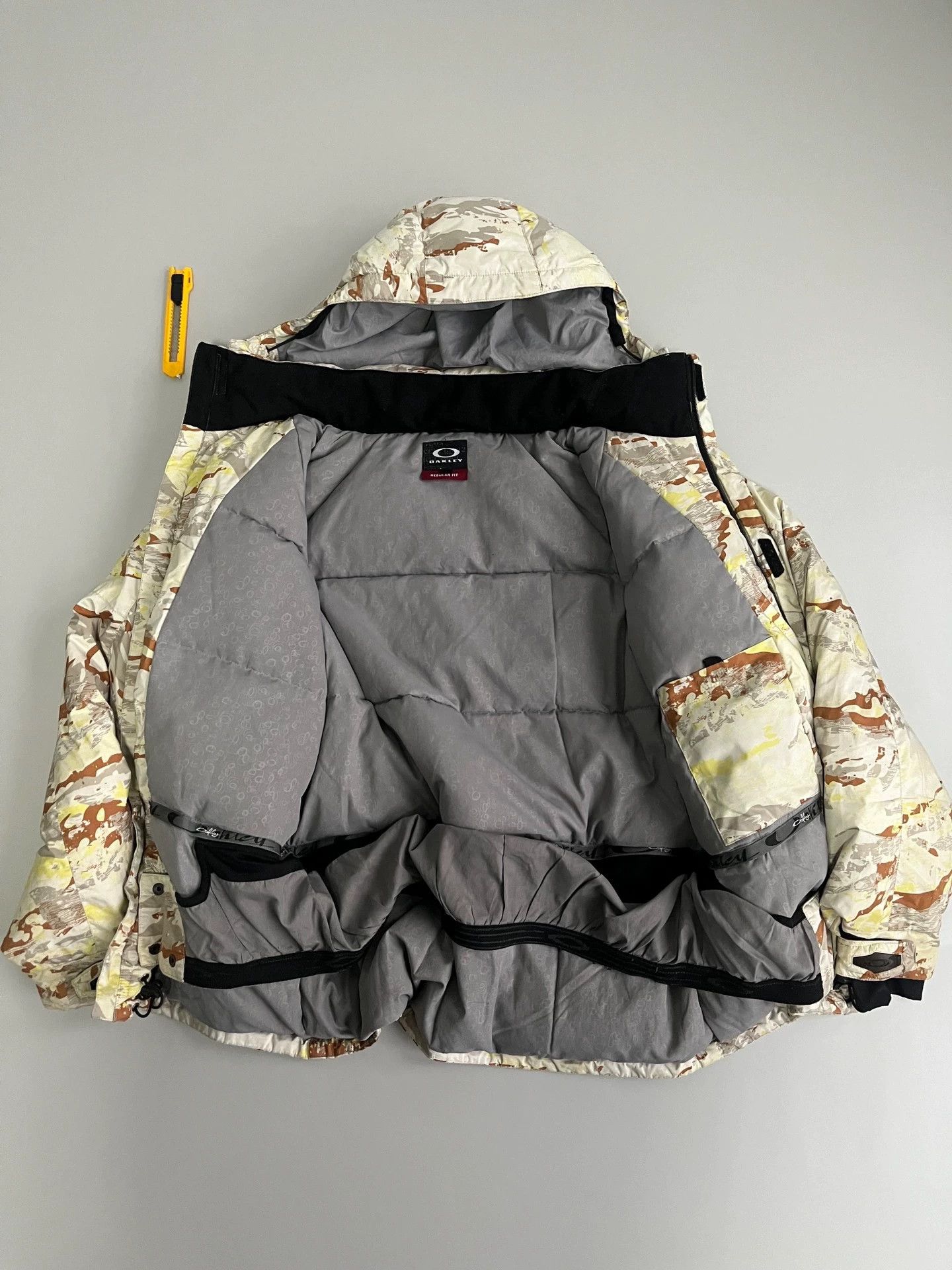 Oakley Oakley Vintage 00s Ski Down Jacket Size L Size US L / EU 52-54 / 3 - 5 Thumbnail