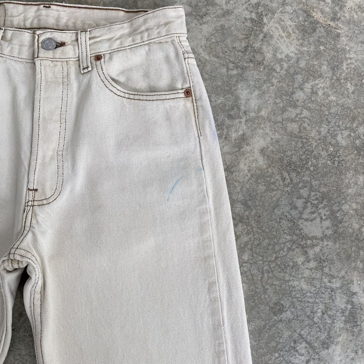 Levi's Size 27x33 Vintage 90’s Levis 501 Off White Denim Jeans Size US 27 - 9 Thumbnail