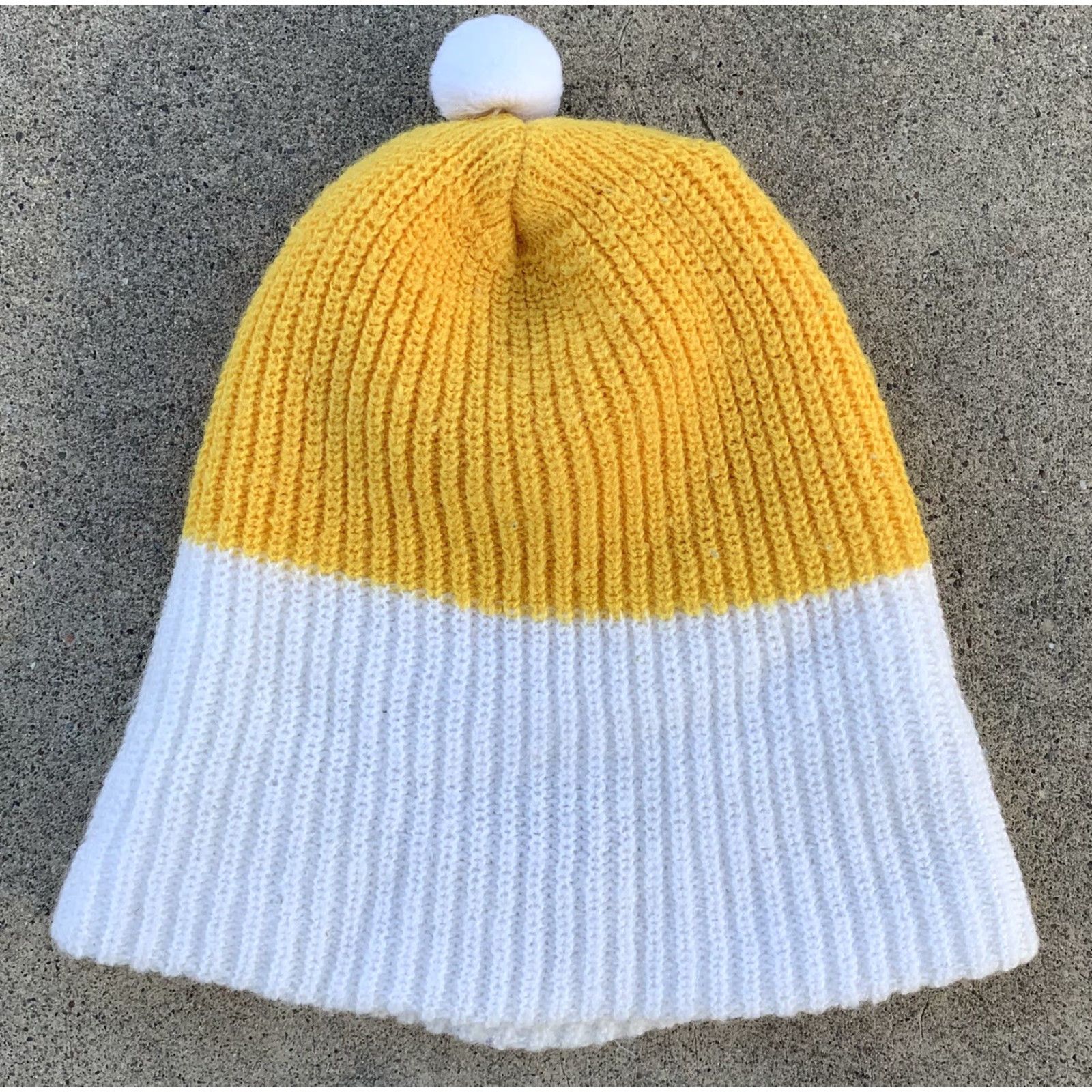 Vintage VINTAGE Unbranded Beanie Adults One Size White Acrylic Knit Duck Patch I’m The Greatest Cap Size ONE SIZE - 5 Thumbnail