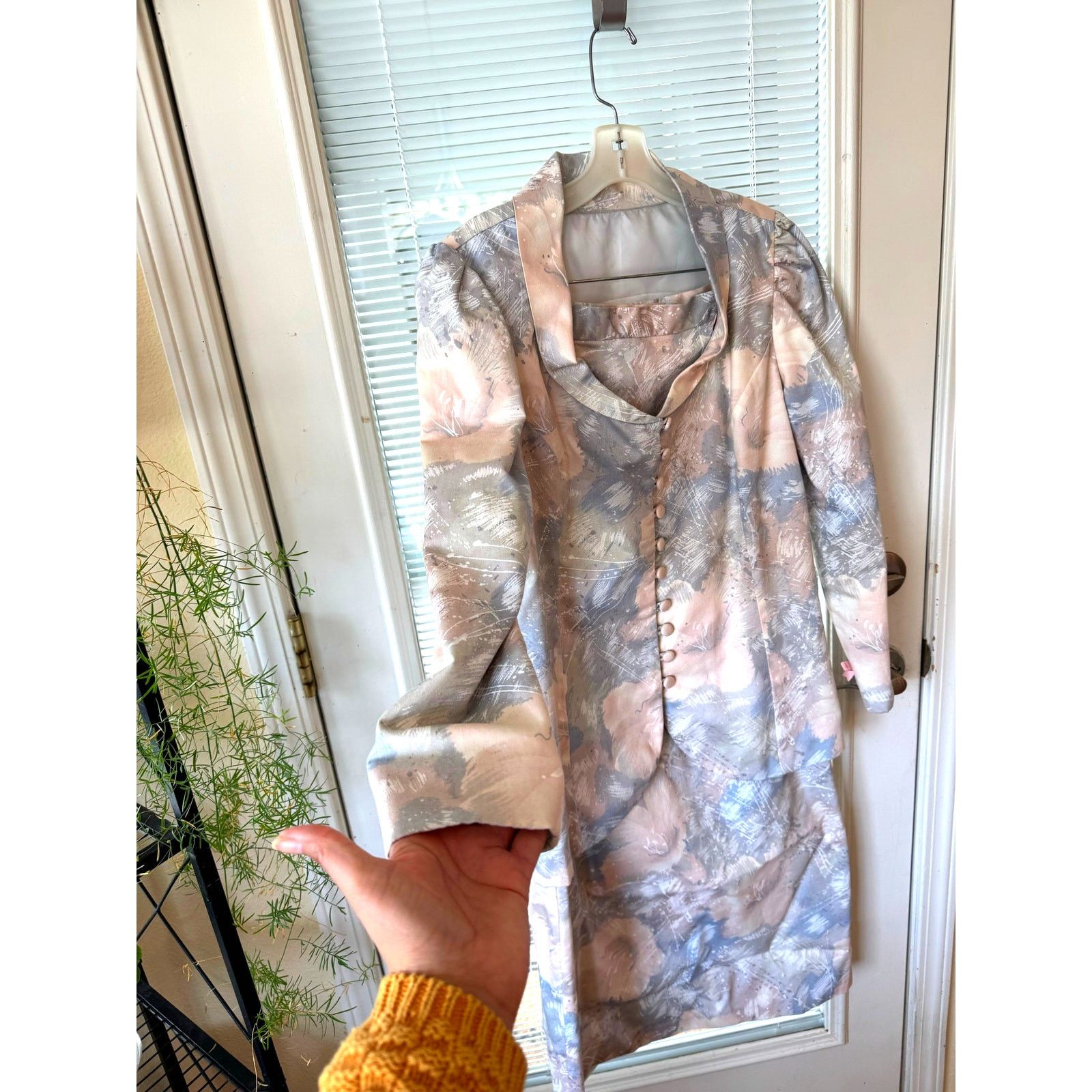 Homemade vintage 2-piece floral skirt suit 80s size M muted floral Size M / US 6-8 / IT 42-44 - 5 Thumbnail