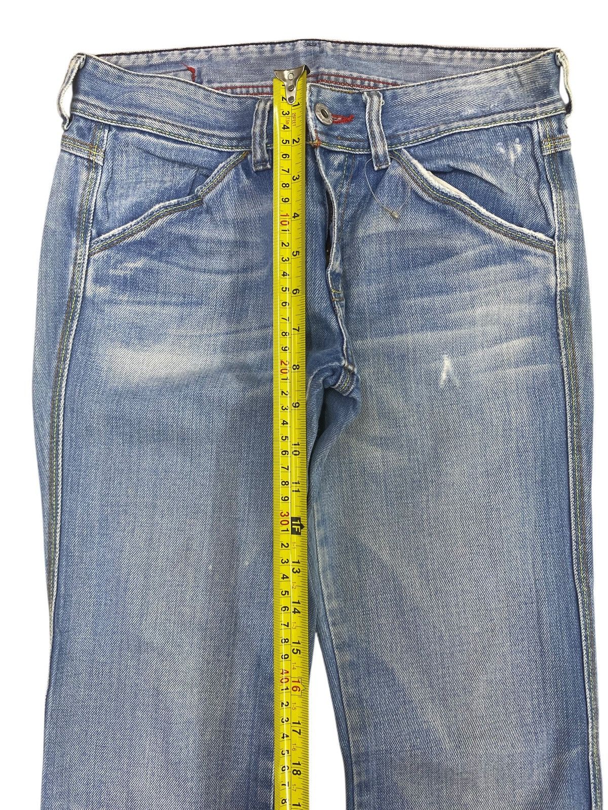 Diesel Diesel Faded Blue Wash Whiskers Style Loose Jeans Size US 28 / EU 44 - 8 Thumbnail