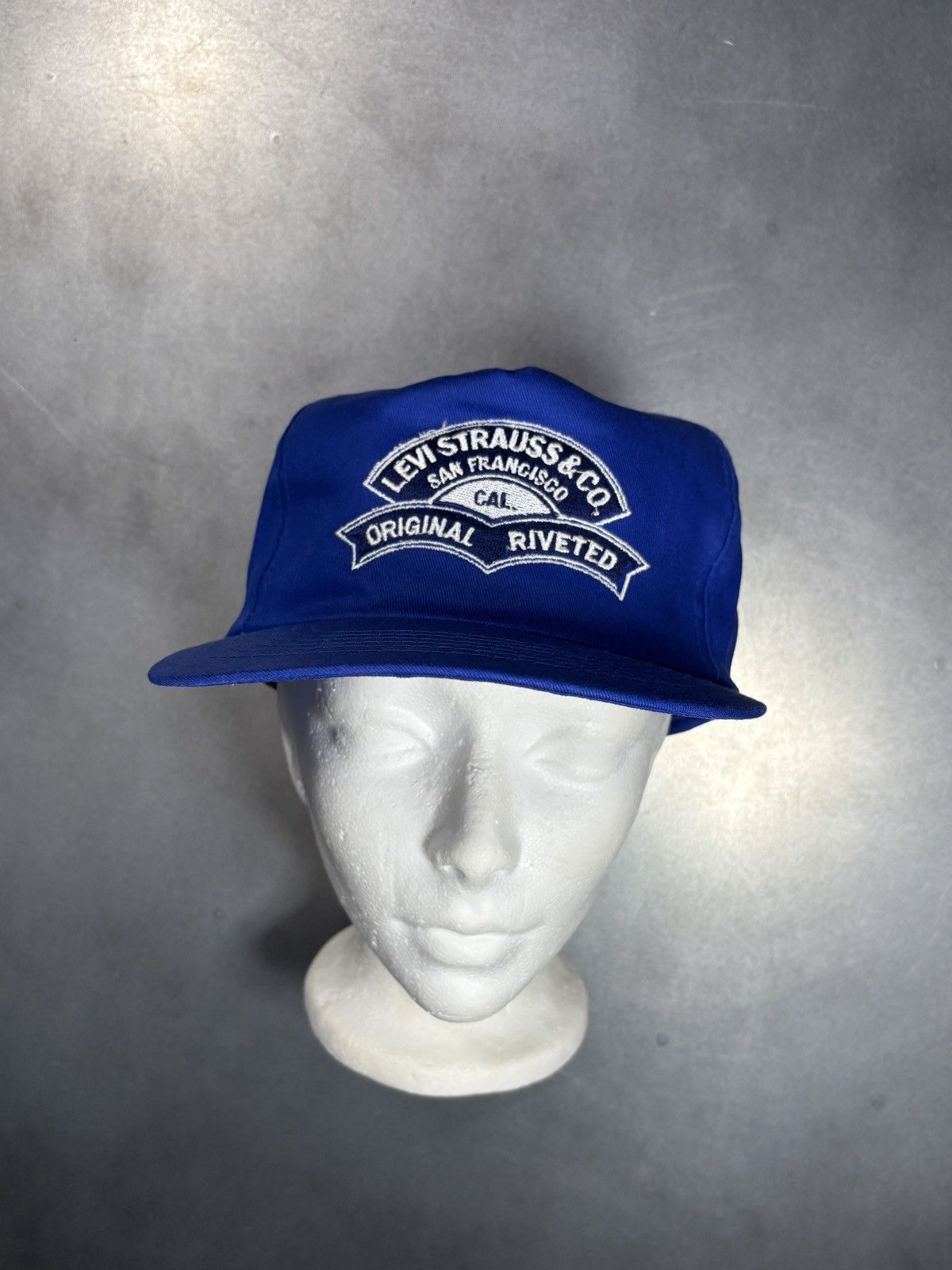 Levi's Vintage Levi's Baseball Hat Blue Snapback 1980s 1990s Jeans Size ONE SIZE - 13 Thumbnail