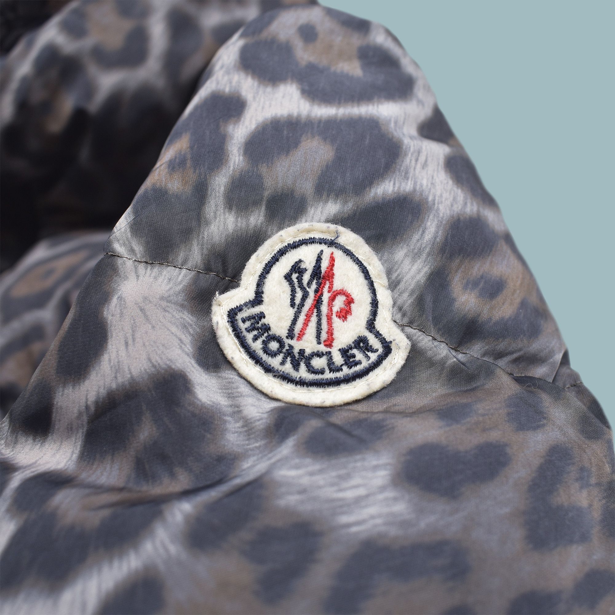 Moncler MONCLER LIMITED EDITION KIDS ARGENTEE DOWN JACKET Size XS / US 0-2 / IT 36-38 - 2 Thumbnail