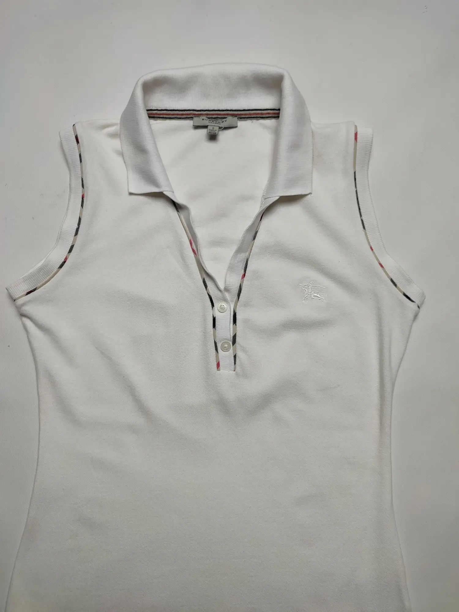 Burberry Burberry London White Tank top polo vintage shirt Size ONE SIZE - 1 Thumbnail