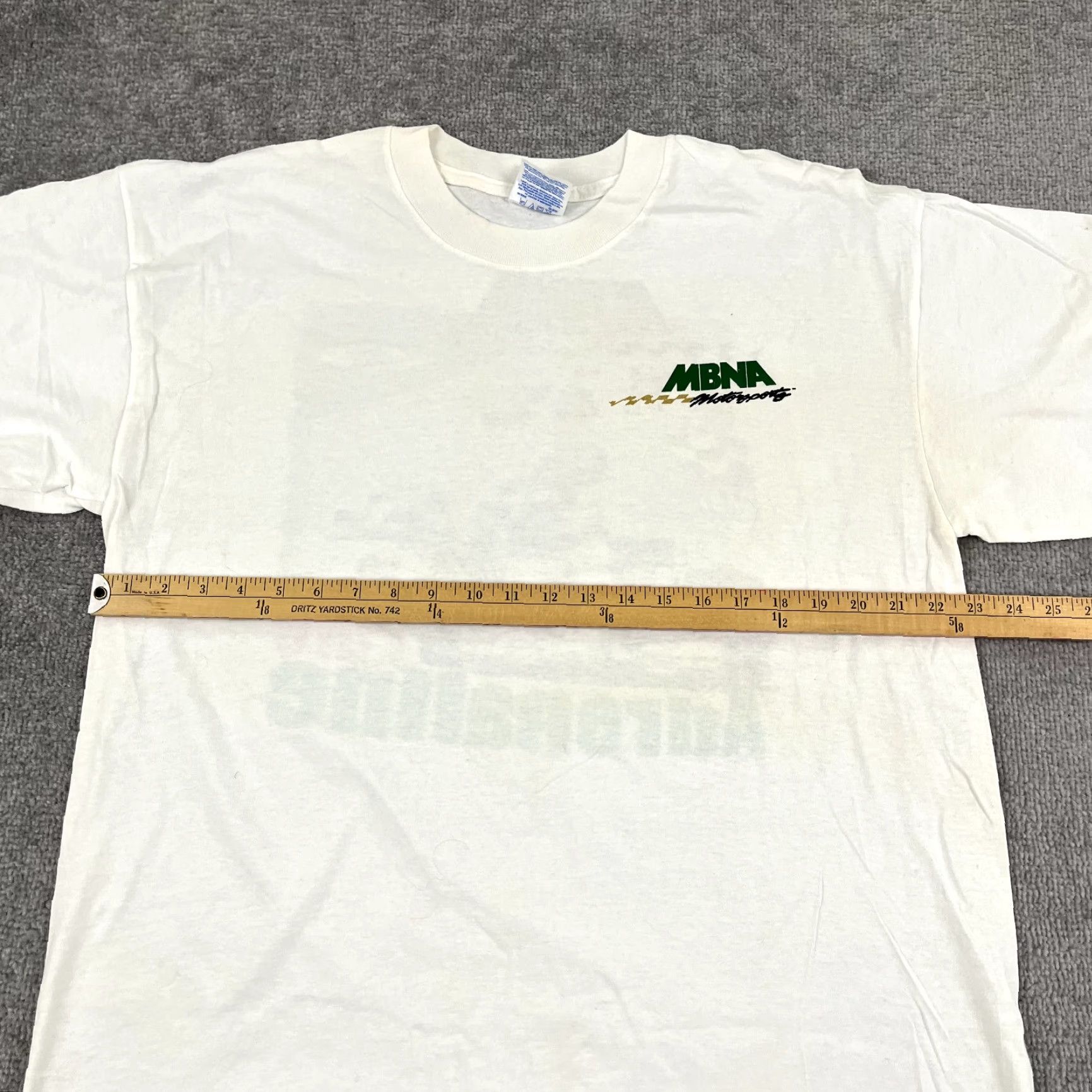 Gildan MBNA Motorsports Shirt Mens XL White Graphic Print Tee Adrenaline Y2K Gildan Card Stock Car Racing T-Shirt Size US XL / EU 56 / 4 - 6 Thumbnail
