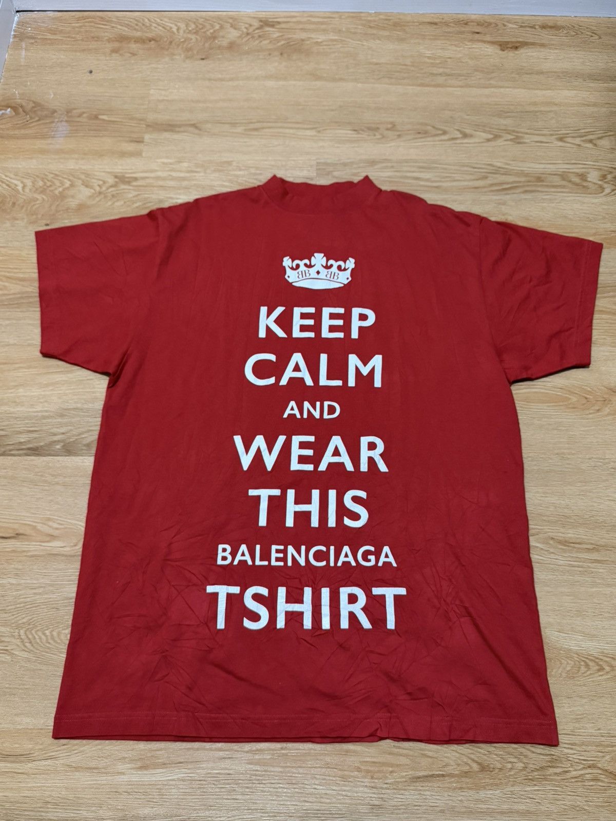 Balenciaga Balenciaga Keep Calm T shirt Red Size US L / EU 52-54 / 3 - 1 Thumbnail