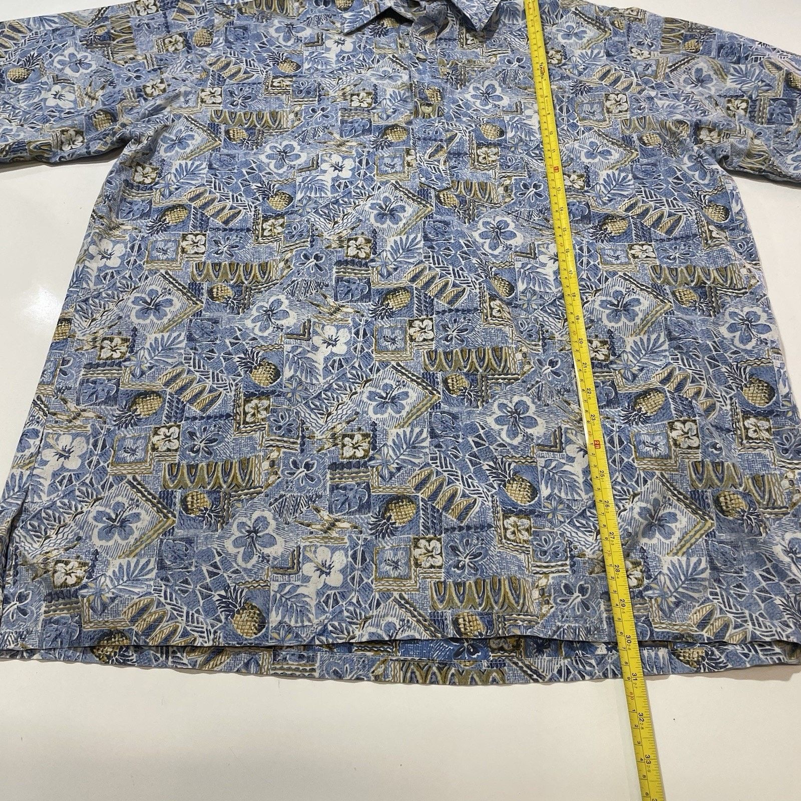 ALOHAS Go Barefoot Hawaiian Shirt Men’s Large Blue Pineapple Size US L / EU 52-54 / 3 - 5 Thumbnail