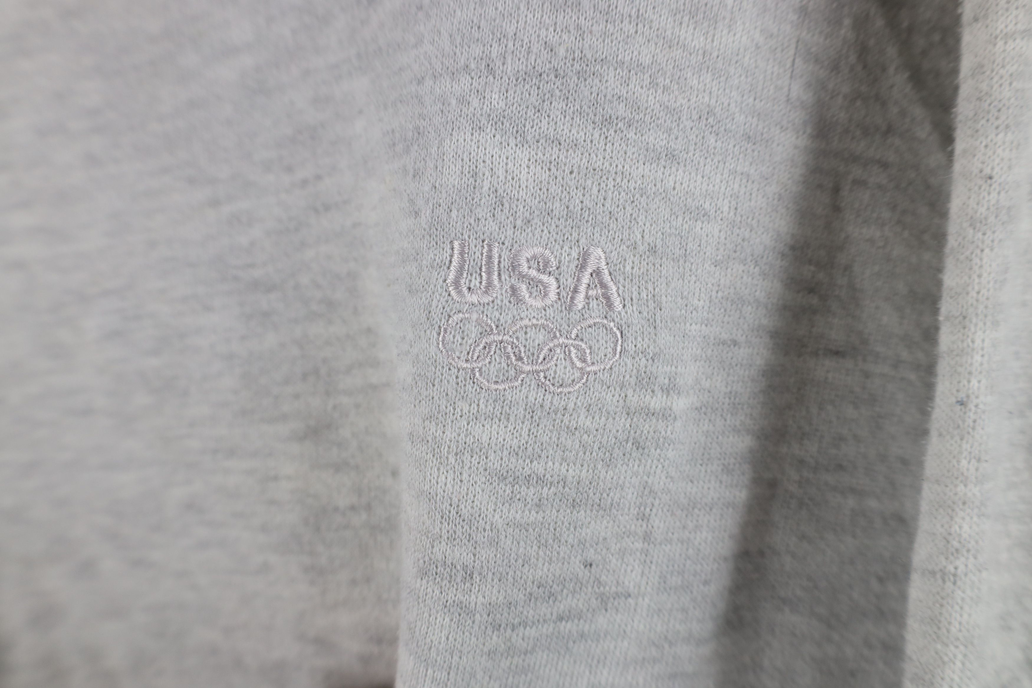 Vintage Vintage 90s USA Olympics Crewneck Sweatshirt Gray USA Size US L / EU 52-54 / 3 - 4 Thumbnail