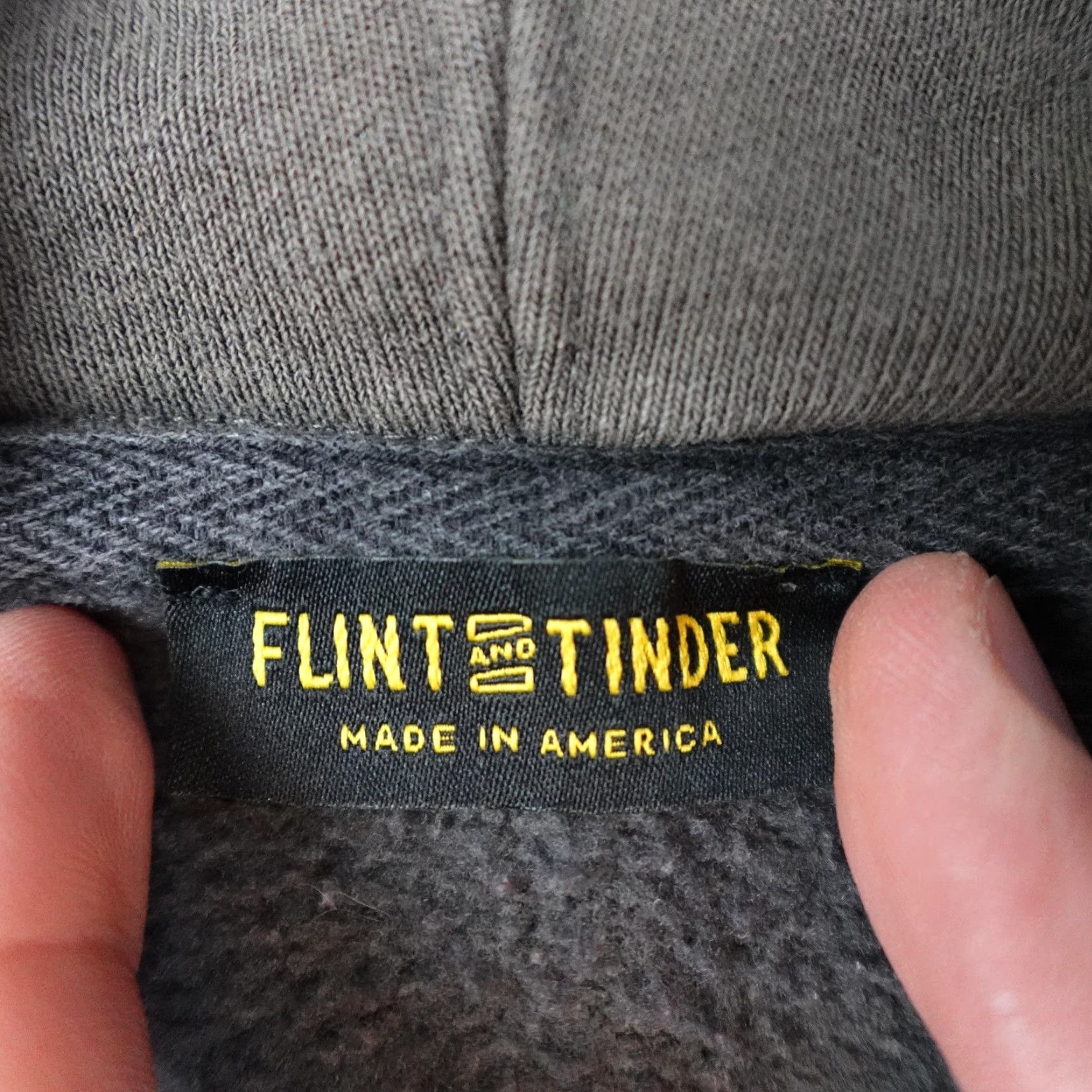 Flint And Tinder Flint And Tinder Hoodie Mens Medium Gray Fleece Pullover Made In USA Sweatshirt Size US M / EU 48-50 / 2 - 6 Thumbnail