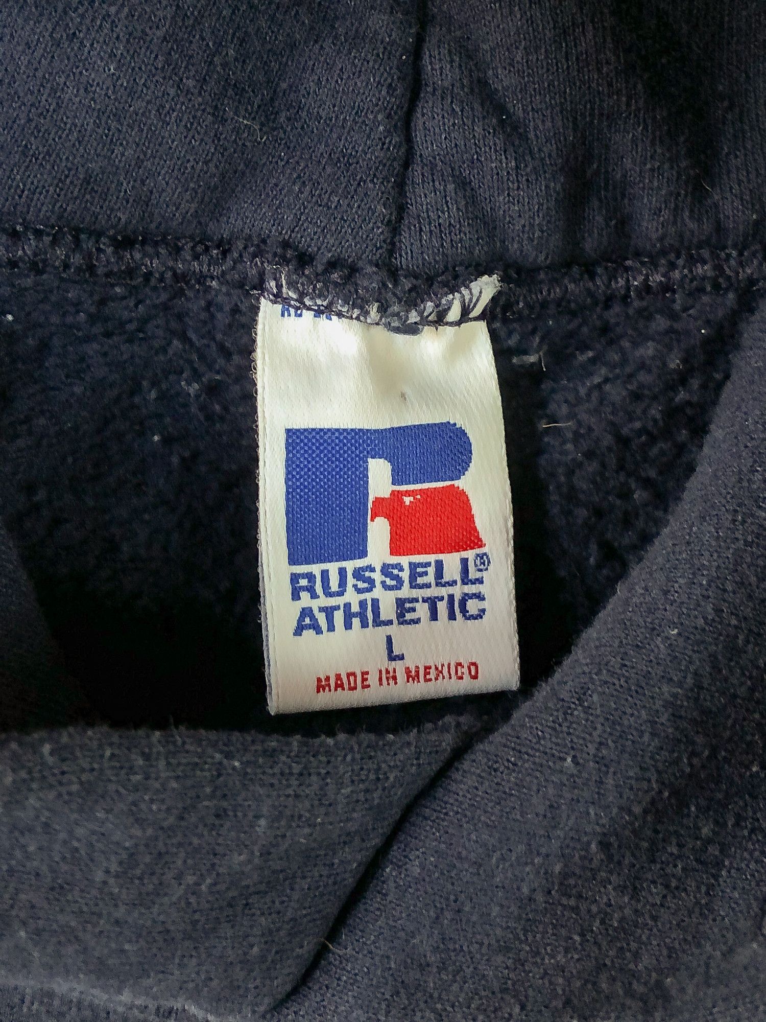 Russell Athletic × Vintage 90s Boxy 'UBC Human Kinetics' Russell Athletic Hoodie Size US L / EU 52-54 / 3 - 3 Thumbnail