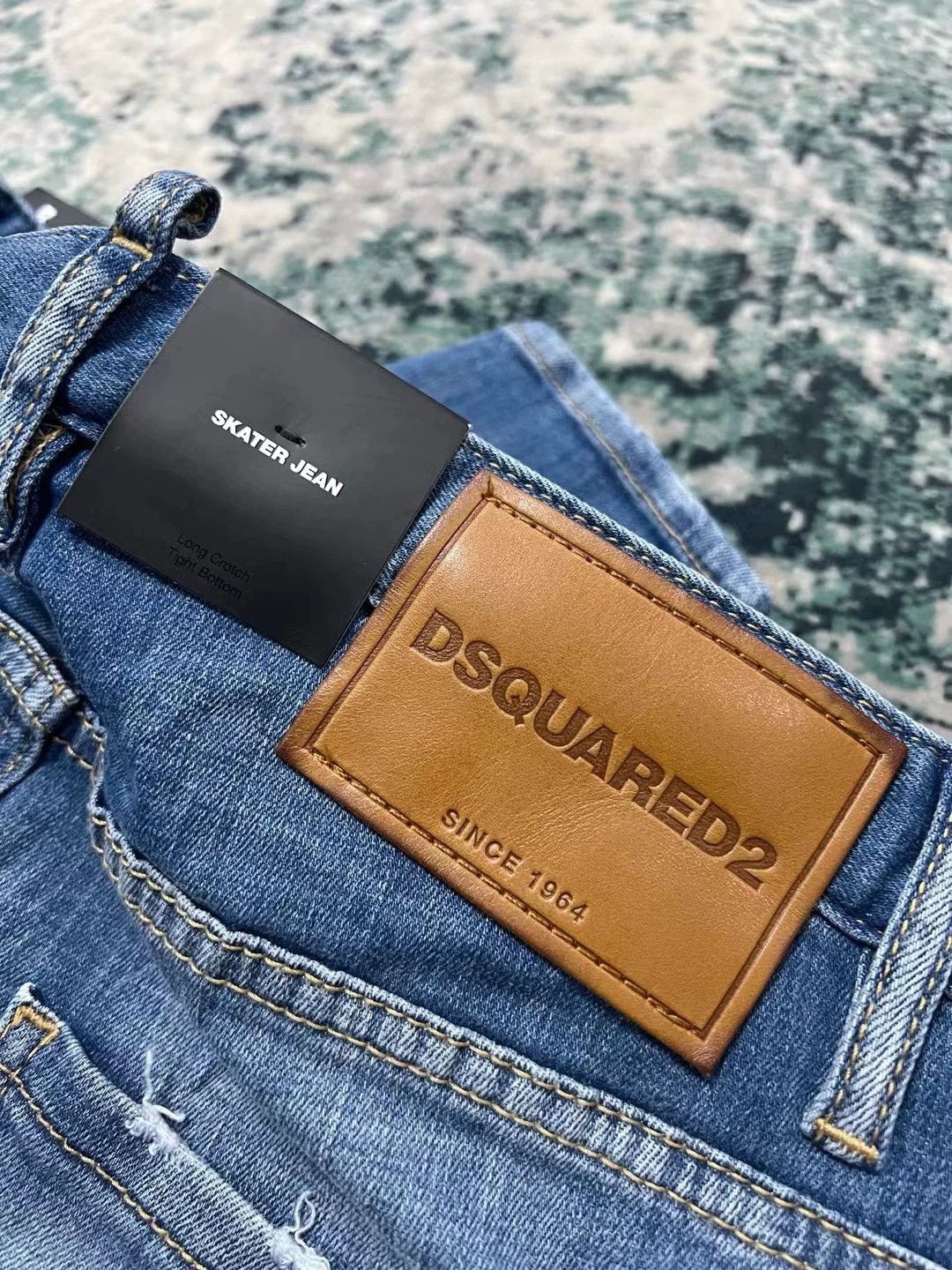 Dsquared2 Dsquared2 Blue Washed SKATER Slim Mid 9-Length Size US 28 / EU 44 - 5 Thumbnail