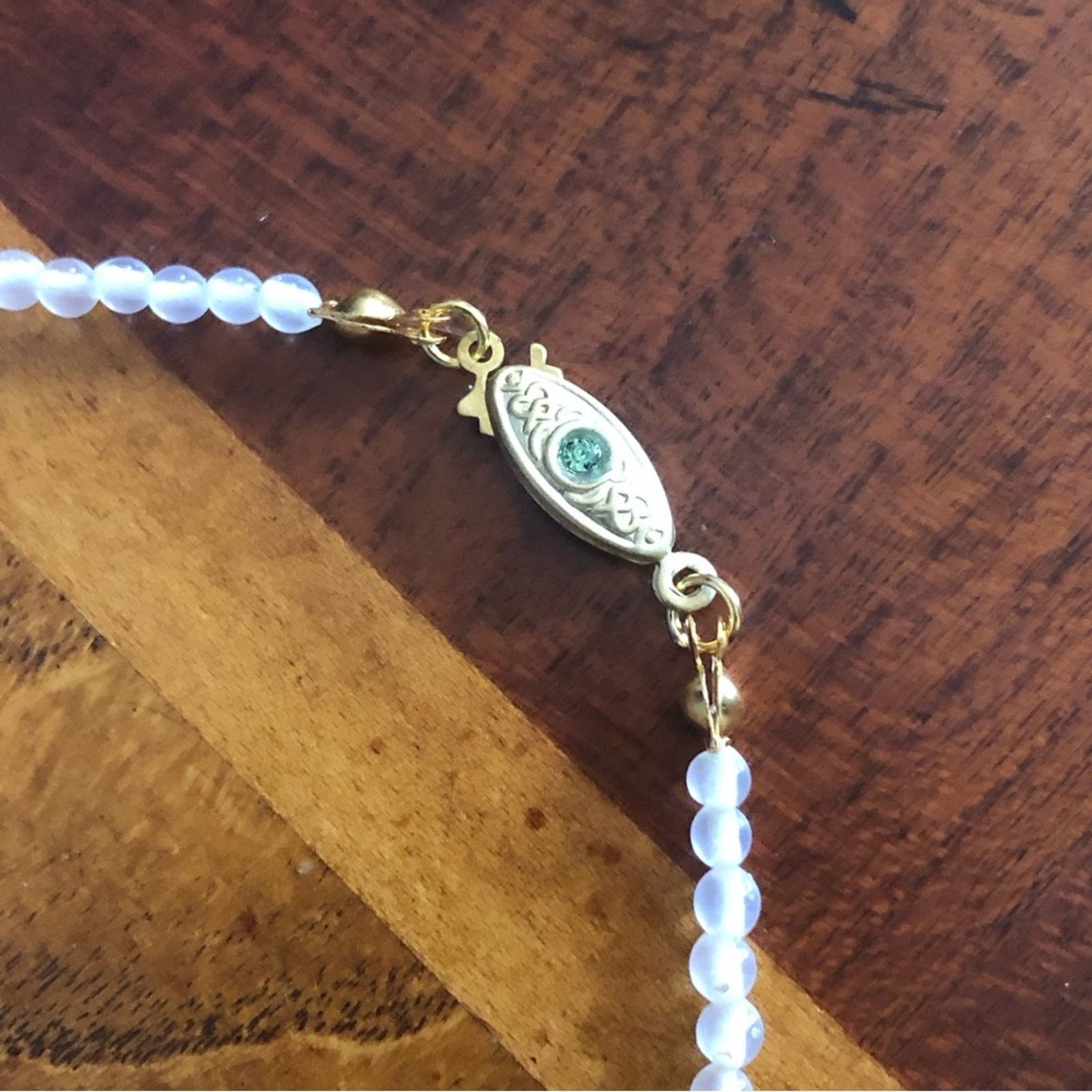 Vintage Vintage mid century opalescent glass wedding bead necklace Size ONE SIZE - 10 Thumbnail