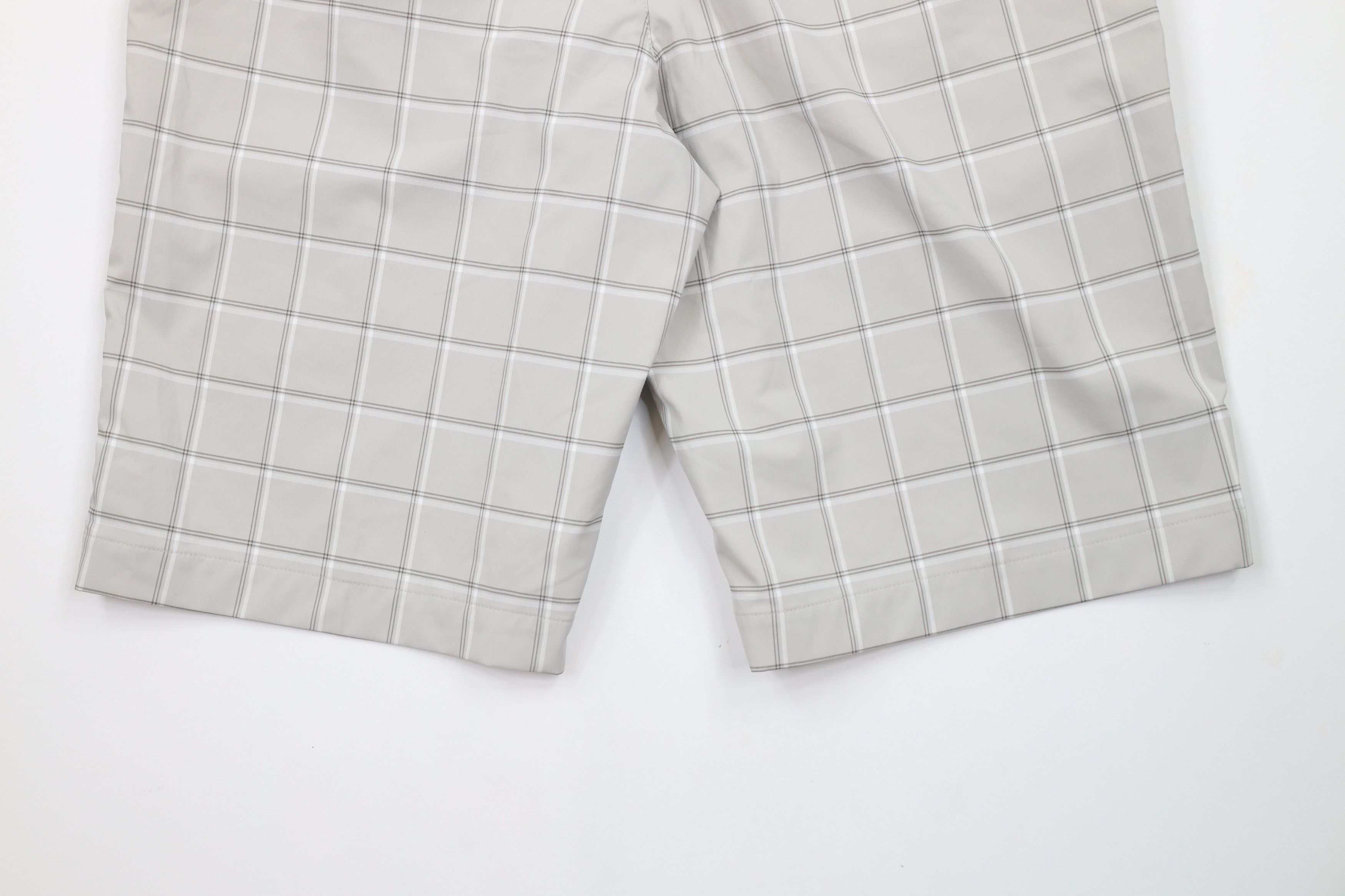 Nike × Vintage Nike Golf Front Golfing Chino Shorts Gray Plaid Polyester Size US 34 / EU 50 - 11 Thumbnail