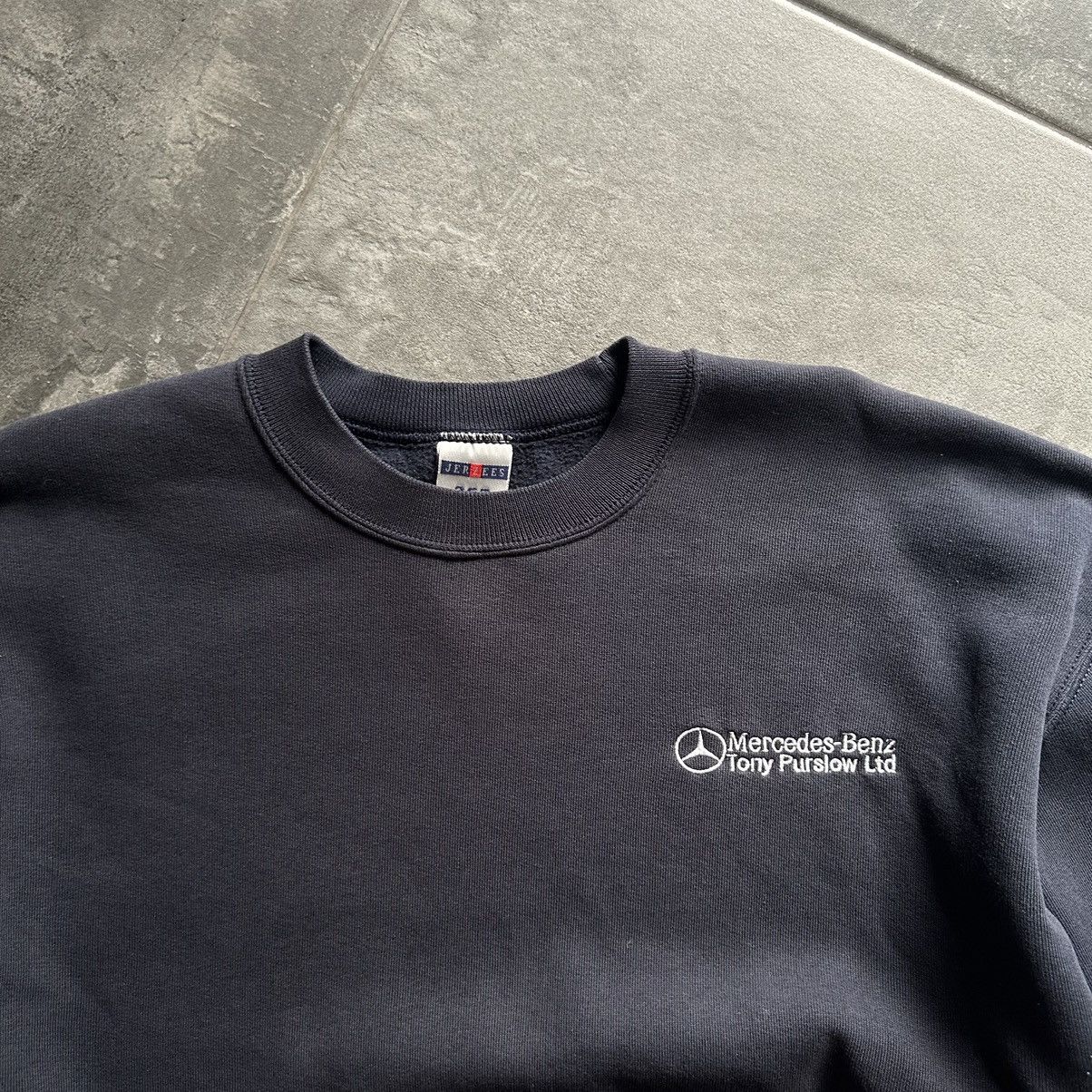 Mercedes-Benz × Vintage Vintage Mercedes-Benz Sweatshirt Small Logo Car Y2K 00s USA Size US L / EU 52-54 / 3 - 16 Thumbnail