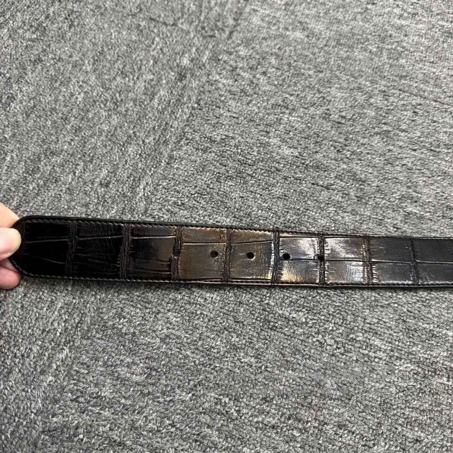 Fendi Black Crocodile-Embossed Belt with Gold Buckle. Size ONE SIZE - 7 Thumbnail