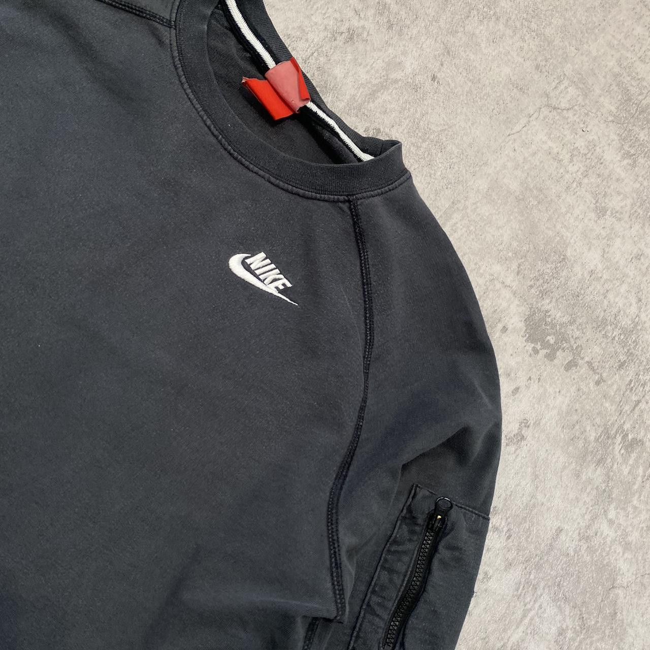 Nike Black Nike crewneck sweatshirt with embroidered Size US M / EU 48-50 / 2 - 4 Thumbnail