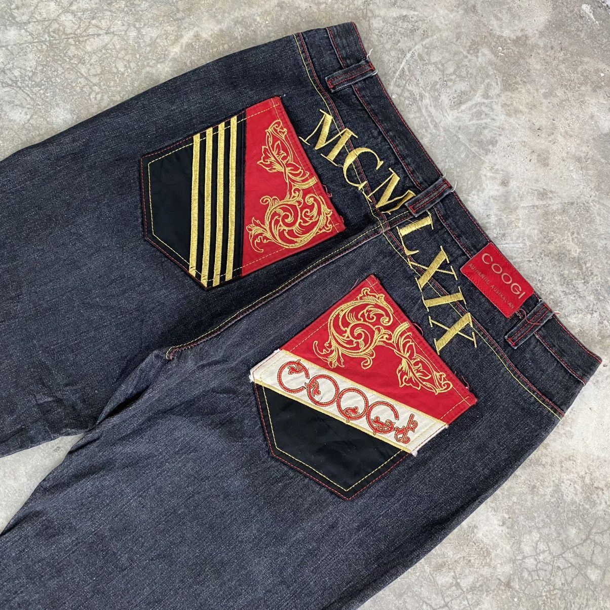 Coogi Crazy Y2K! Vintage Coogi Embroidered Baggy Jeans Size US 42 / EU 58 - 1 Thumbnail