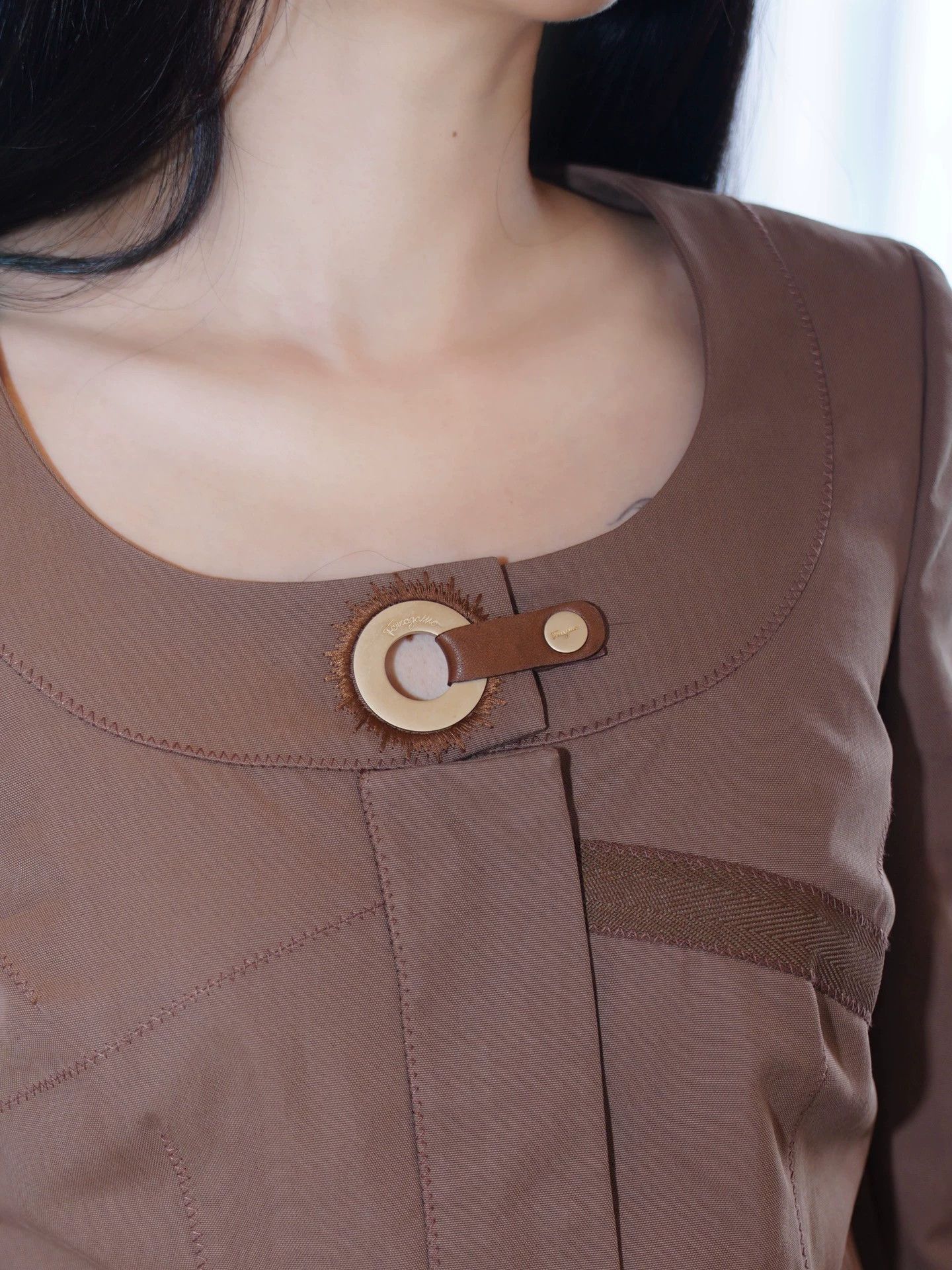 Salvatore Ferragamo Ferragamo Vintage Cotton Canvas Light Brown Suit Skirt Set Size M / US 6-8 / IT 42-44 - 3 Thumbnail