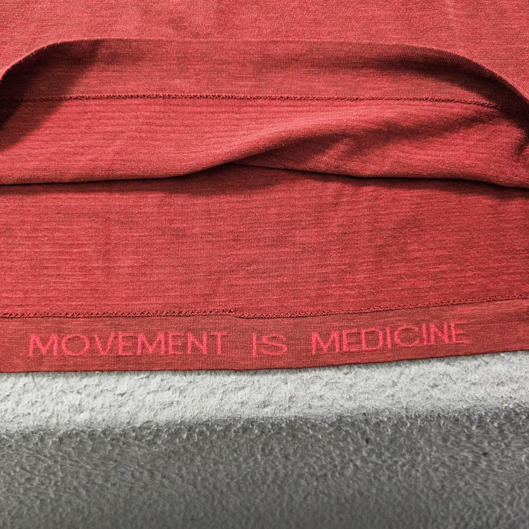 Lululemon Lululemon Polo Shirt Mens XS Red Movement Is Medicine Athletic Performance Size US M / EU 48-50 / 2 - 2 Thumbnail
