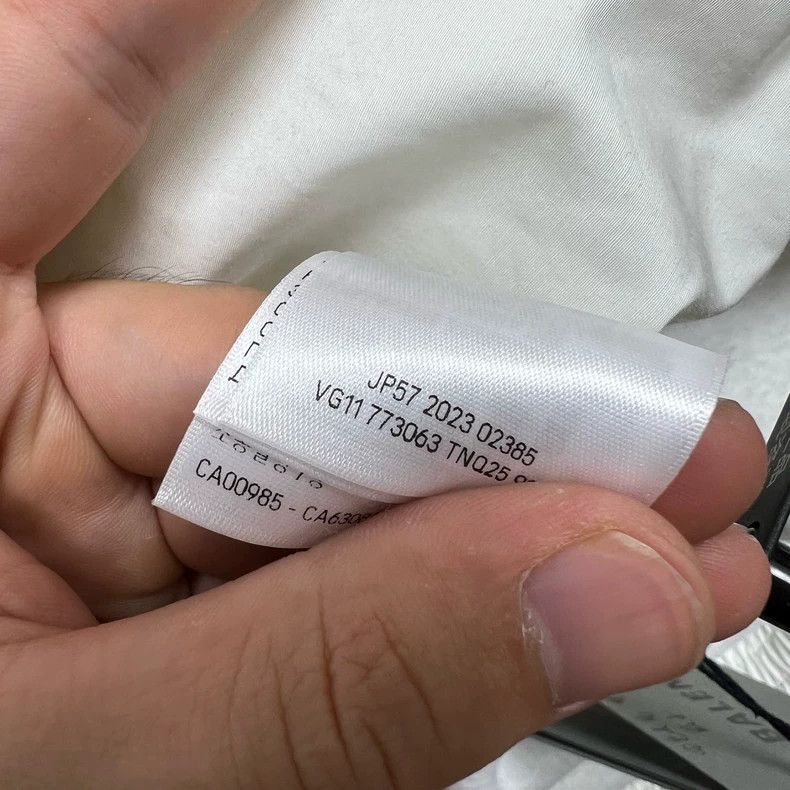 Balenciaga Balenciaga White the Year of the Loong limited embroidery Size US L / EU 52-54 / 3 - 6 Thumbnail