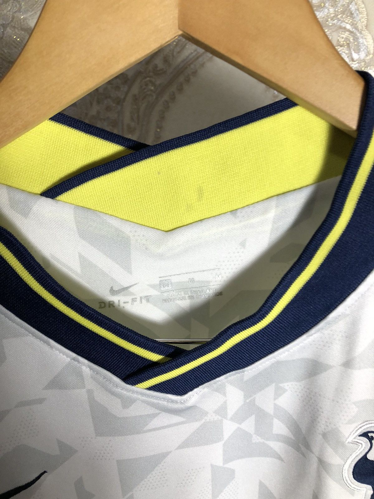 Nike VINTAGE NIKE FC TOTTENHAM HOTSPUR ENGLAND SOCXER JERSEY Y2K Size US M / EU 48-50 / 2 - 3 Thumbnail