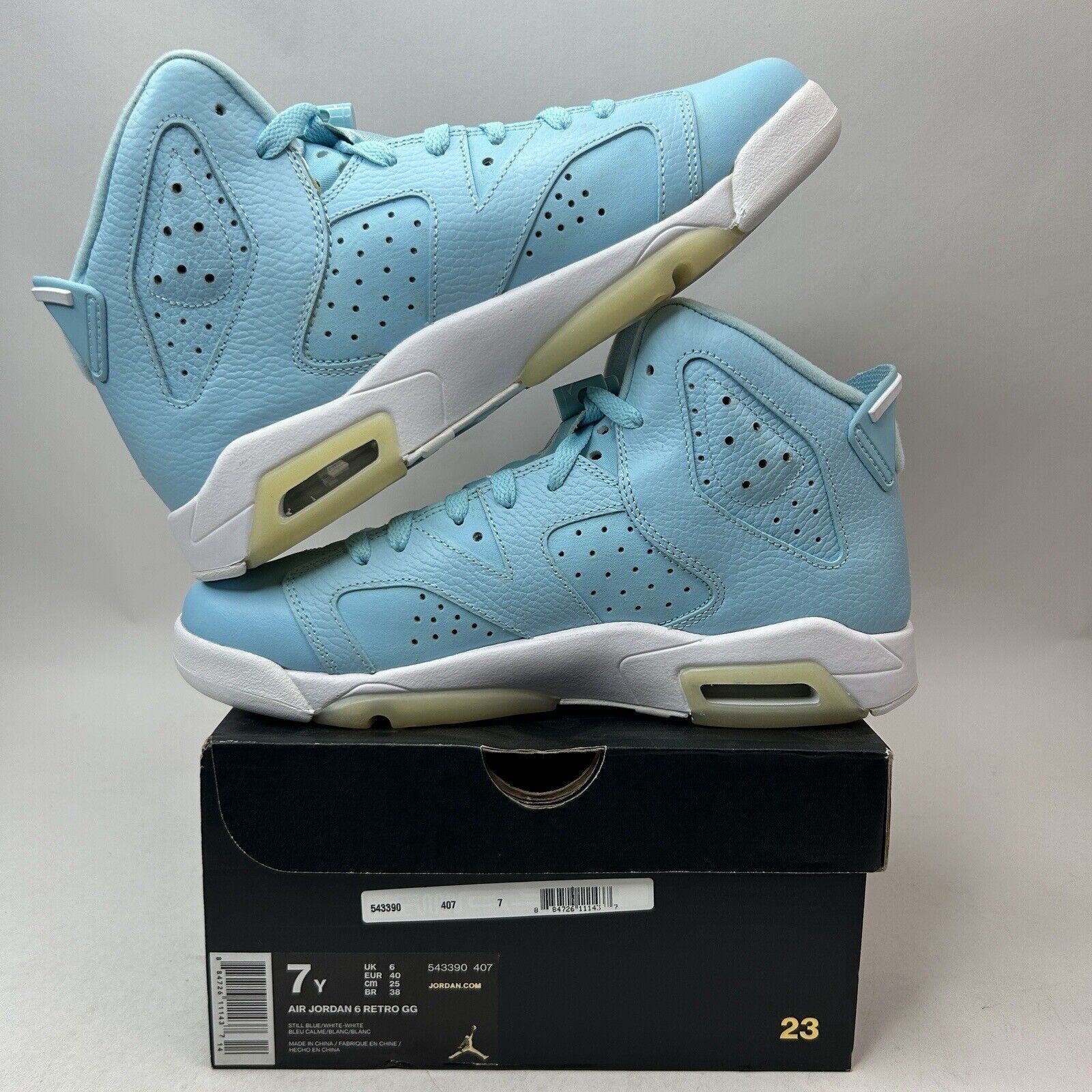 Nike Nike Air Jordan Retro 6 GS “Pantone/Still Blue” 2024 Size US 8.5 / IT 38.5 - 3 Thumbnail