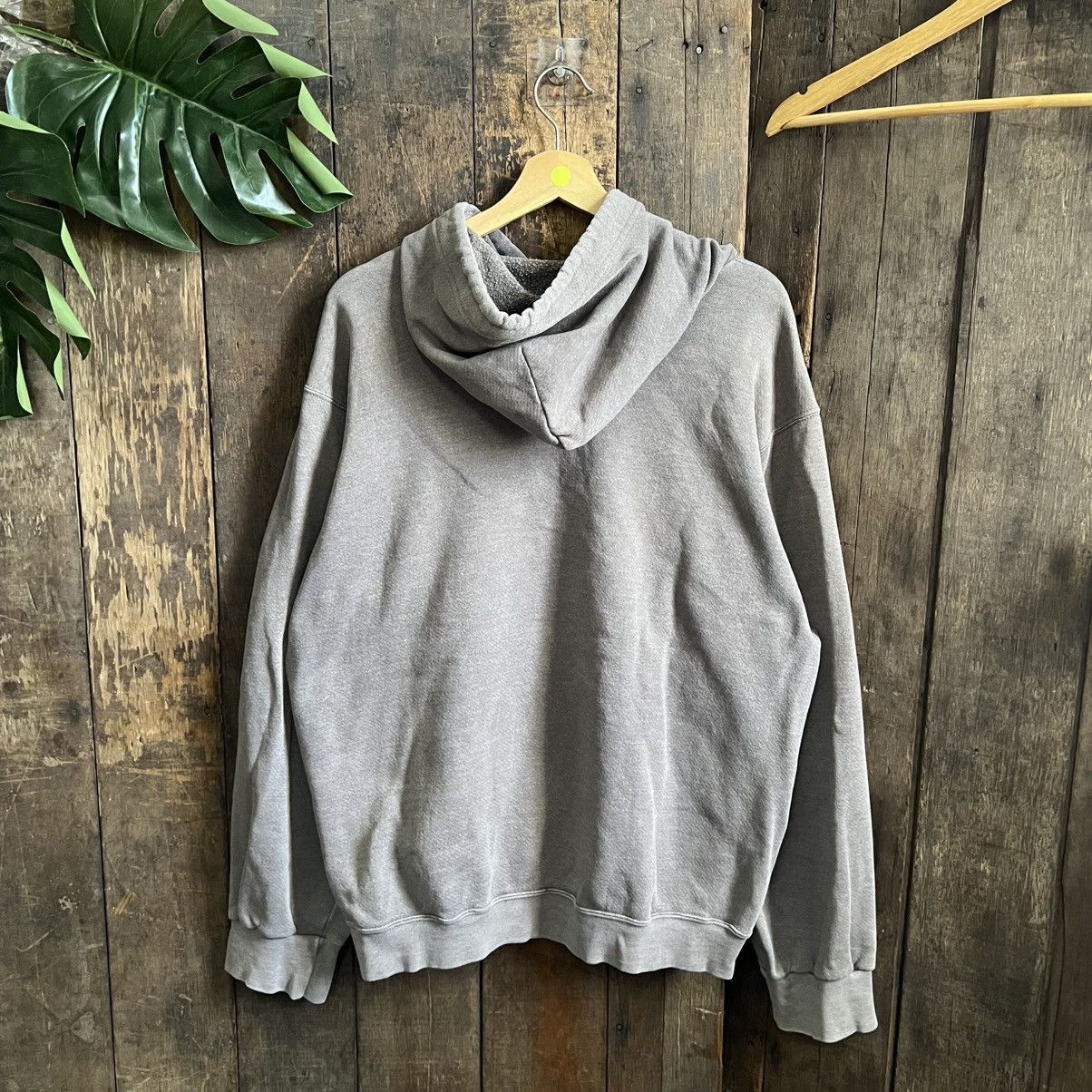 Nike × Vintage Vintage Nike Centre Logo Hoodie Size US L / EU 52-54 / 3 - 2 Thumbnail