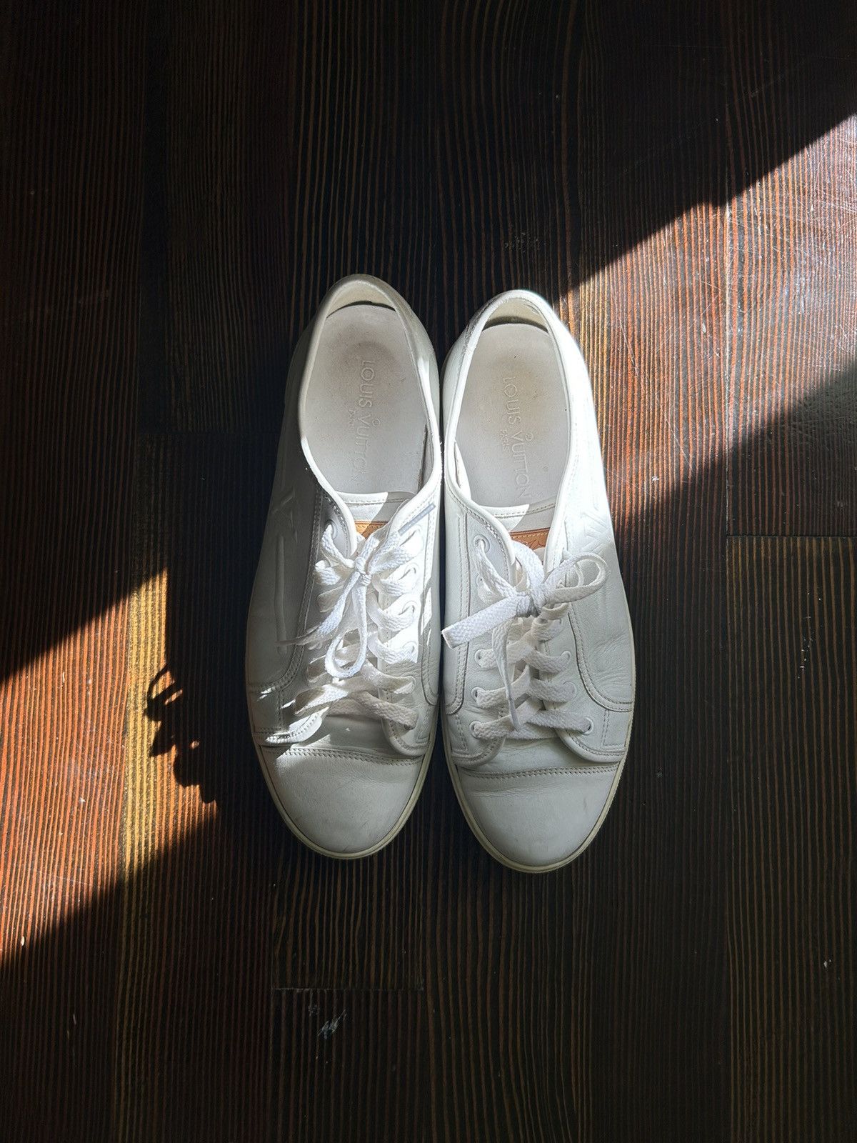 Louis Vuitton Louis Vuitton Vintage Leather Sneakers Size US 9 / EU 42 - 2 Thumbnail