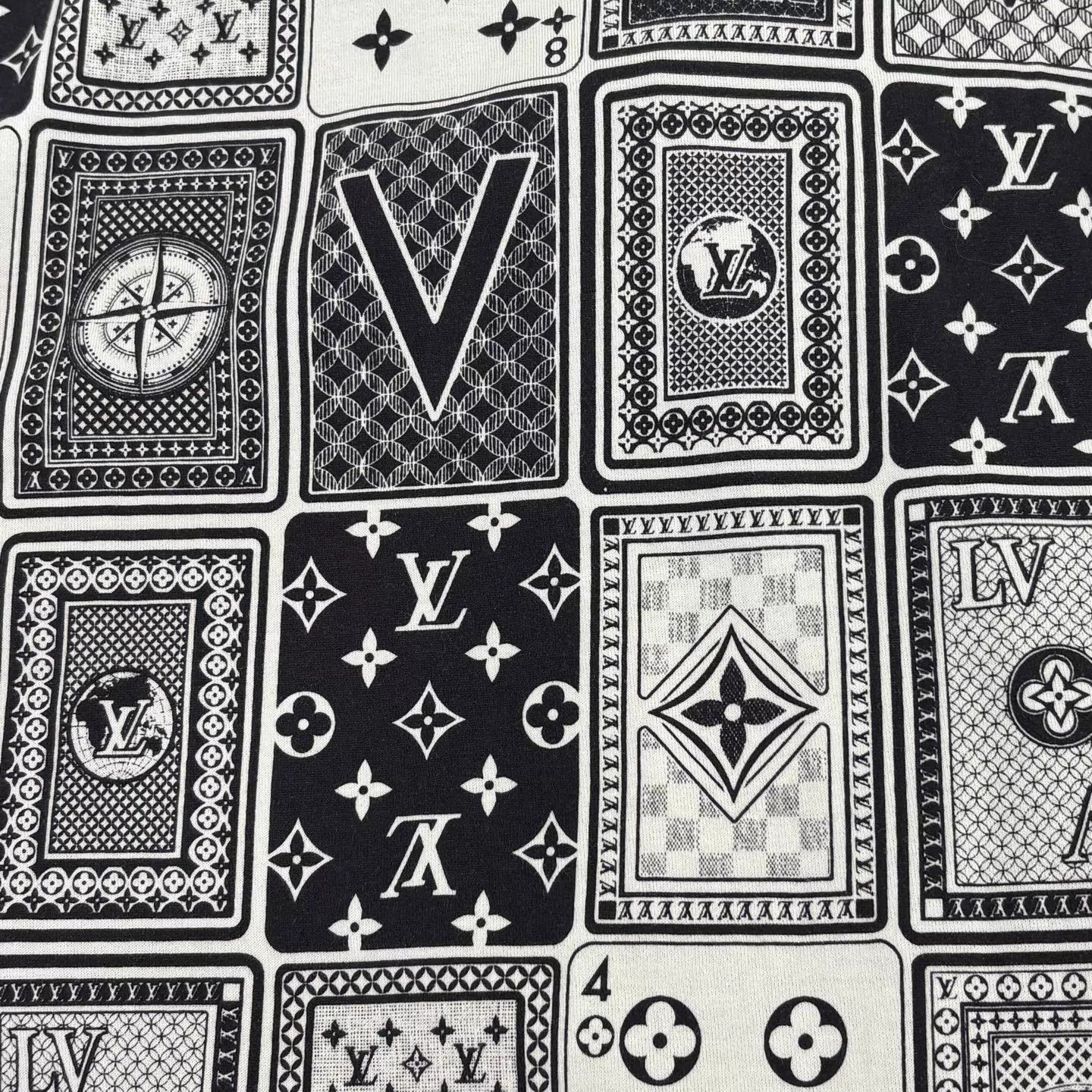 Louis Vuitton LV New Navy Poker Monogram Short Sleeve T-Shirt M Size US M / EU 48-50 / 2 - 7 Thumbnail