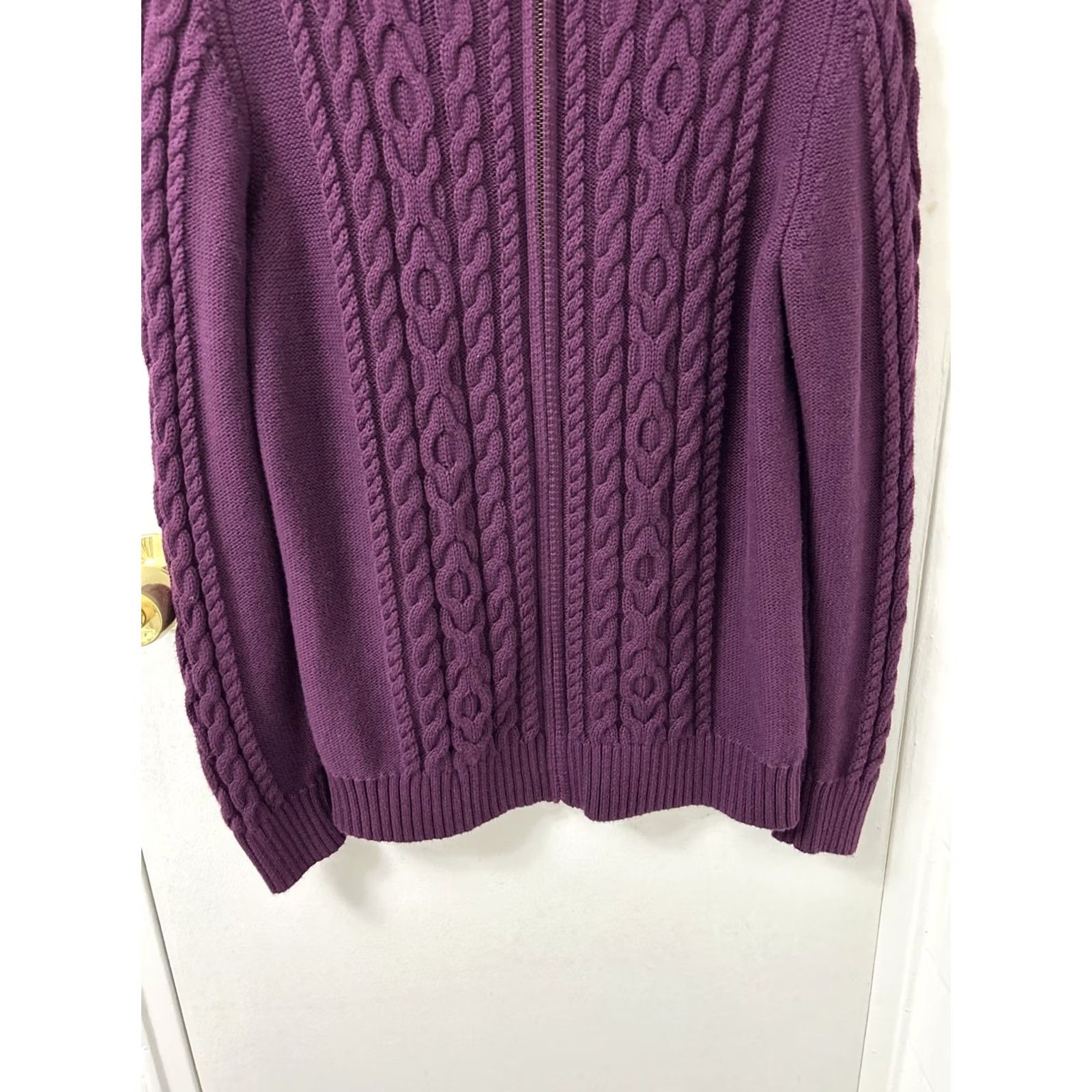 Doublet LL Bean Double L Sweater Womens M Burgundy Red Cable Knit Full Zip Mock Neck Cardigan 100% Cotton Regular Size M Womens Color Red Size M / US 6-8 / IT 42-44 - 3 Thumbnail