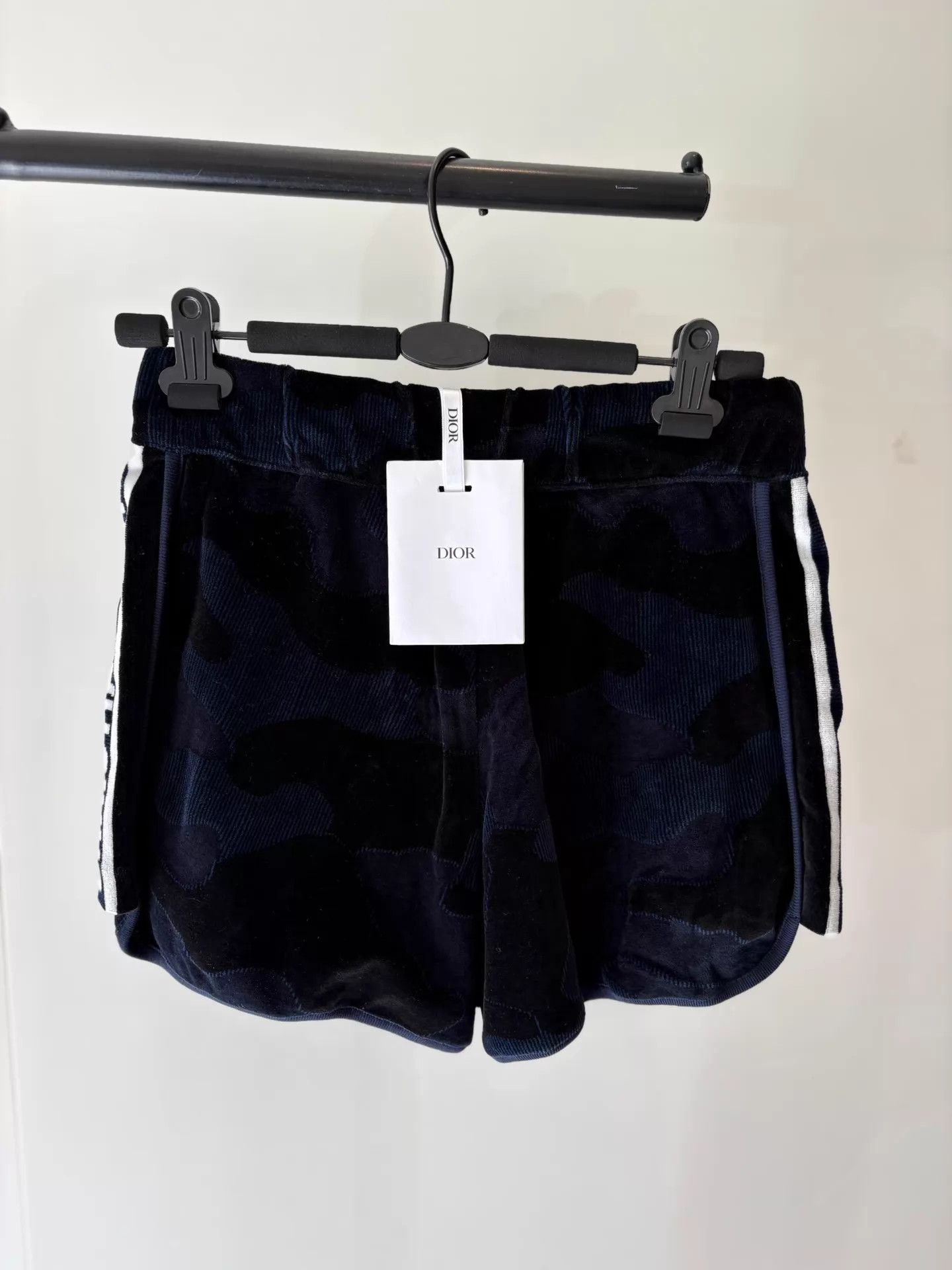 Dior Dior Navy Camo Velvet Elastic Waist Shorts S NWT Size 26" / US 2 / IT 38 - 4 Thumbnail