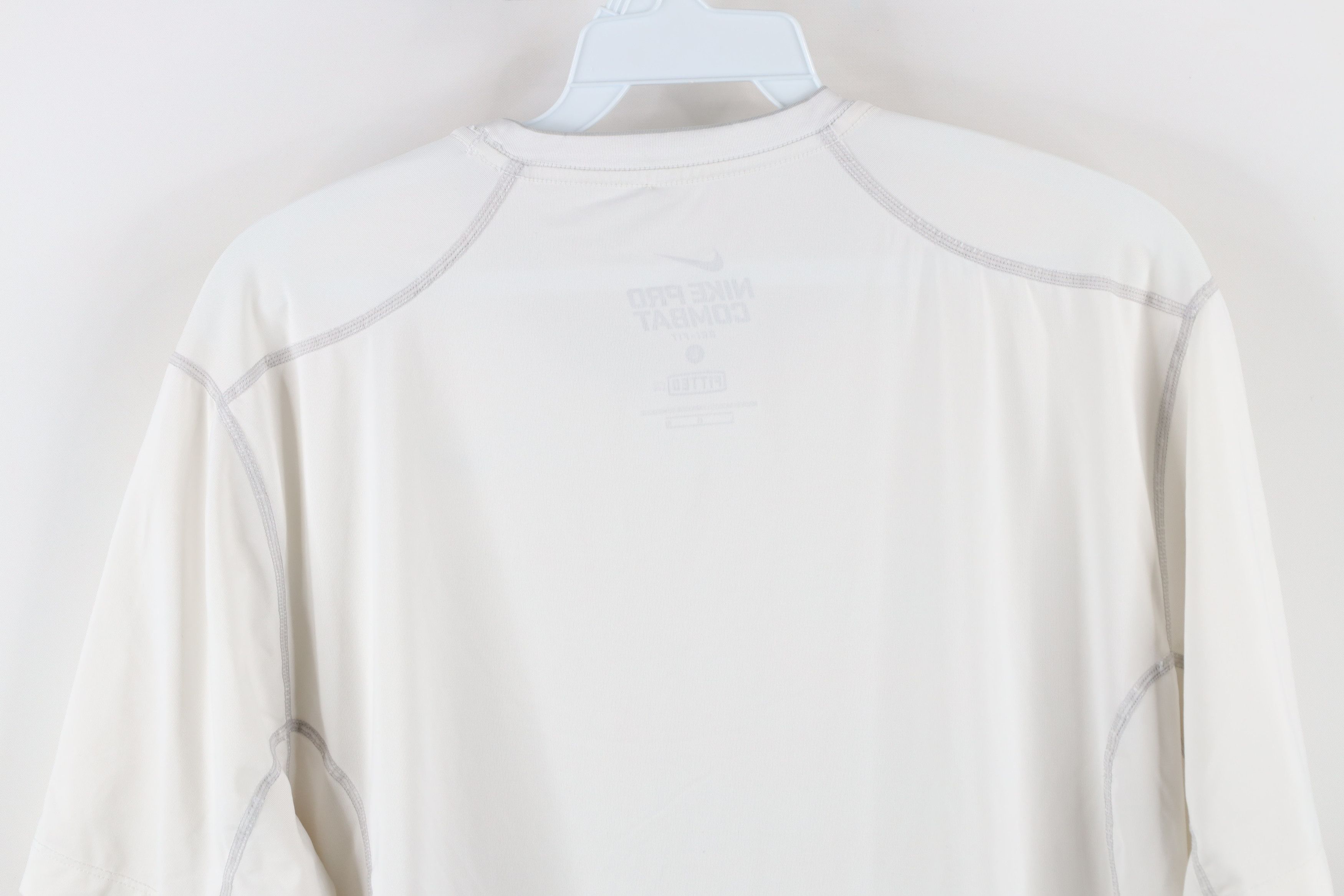 Nike × Vintage Nike Pro Combat Compression Gym Training T-Shirt White Size US L / EU 52-54 / 3 - 13 Thumbnail