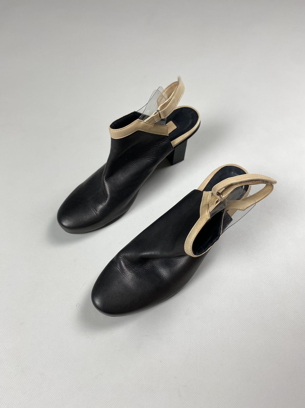 Marithe + Francois Girbaud Marithe Francois Girbaud avant-garde leather heels boots Size US 11 / IT 41 - 9 Thumbnail